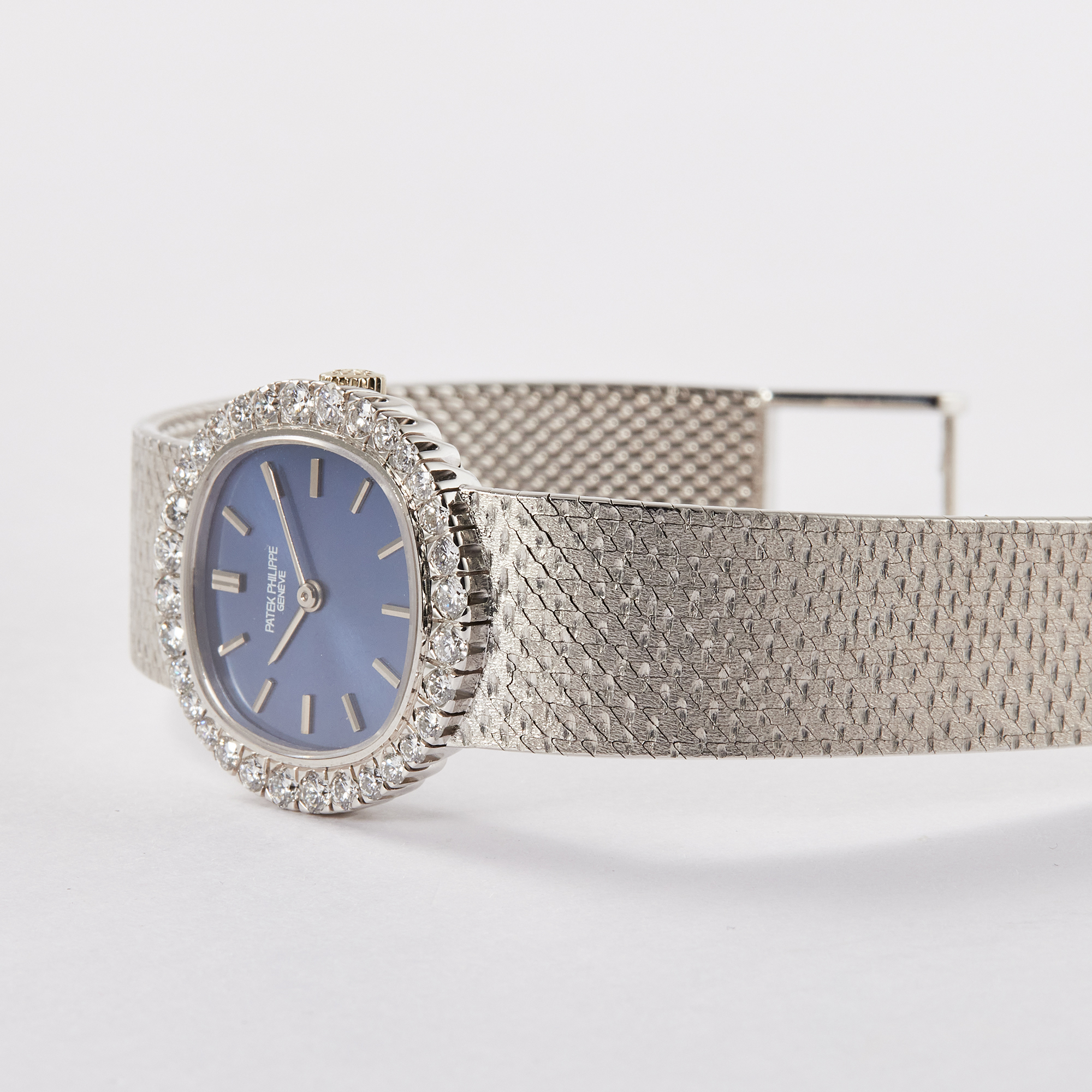 Vintage Lady Bracelet White Gold Diamond Blue Dial 31mm Product Image 3
