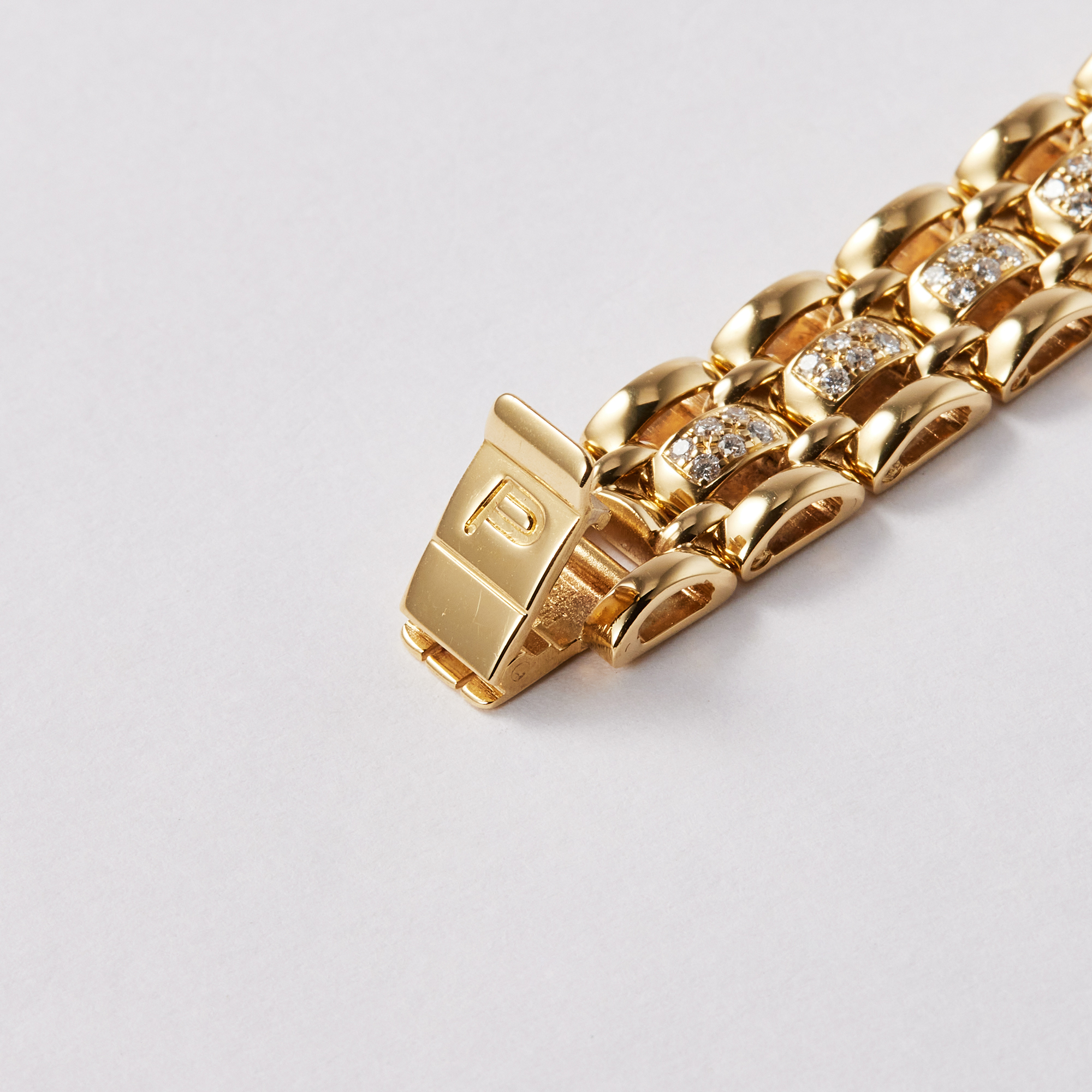 Vintage Yellow Gold Diamond Mother of Pearl Dial Product Image 9
