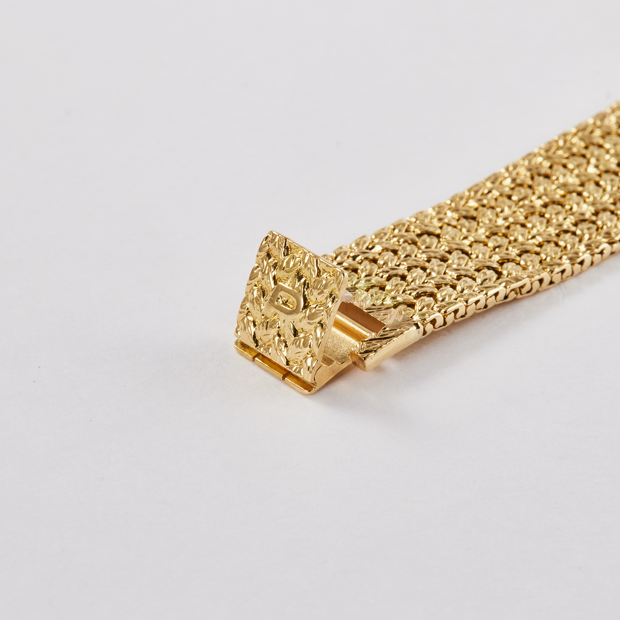 Vintage Yellow Gold Diamond Pave Dial Product Image 7
