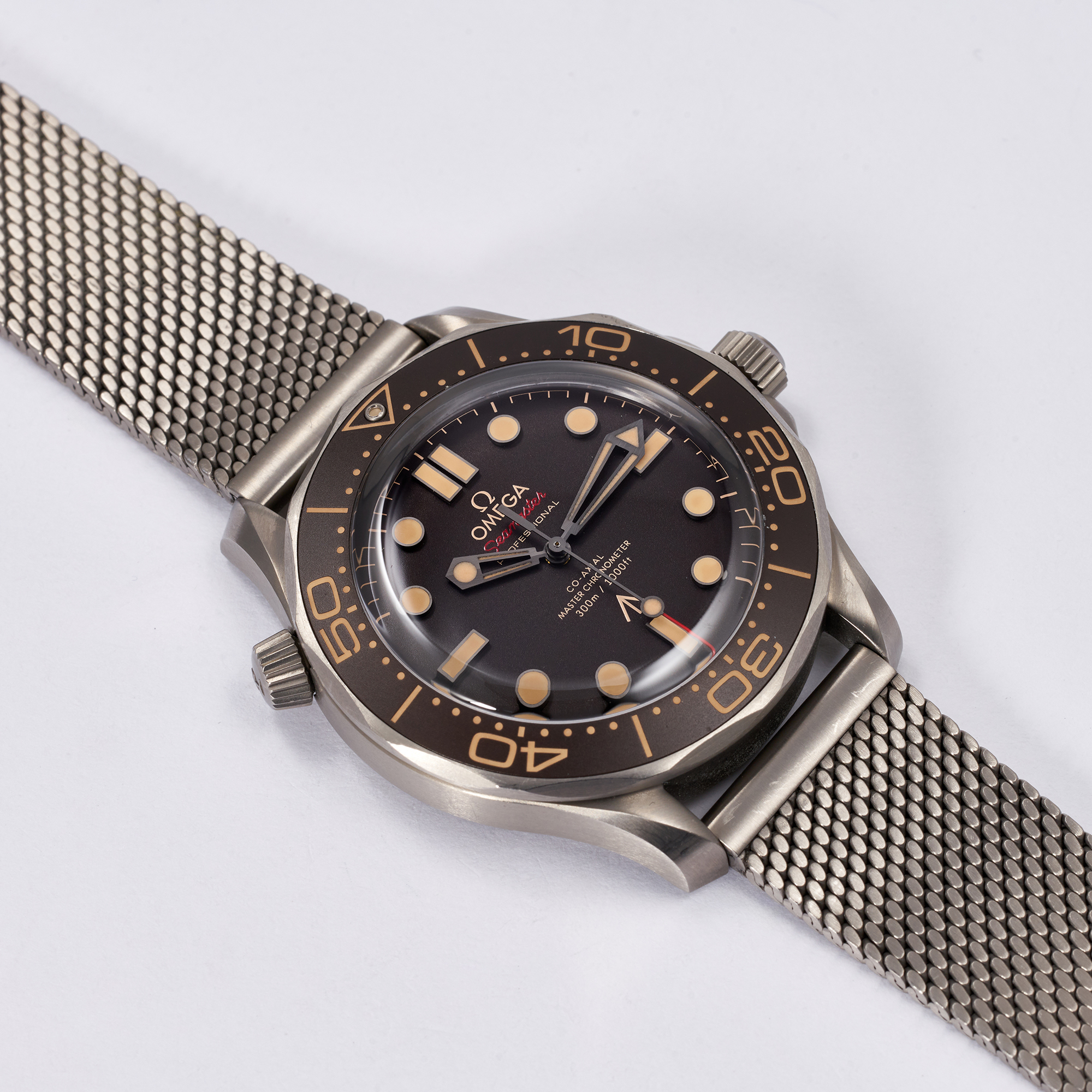 Seamaster Diver 300m 'No Time to Die' James Bond 42mm Product Image 7
