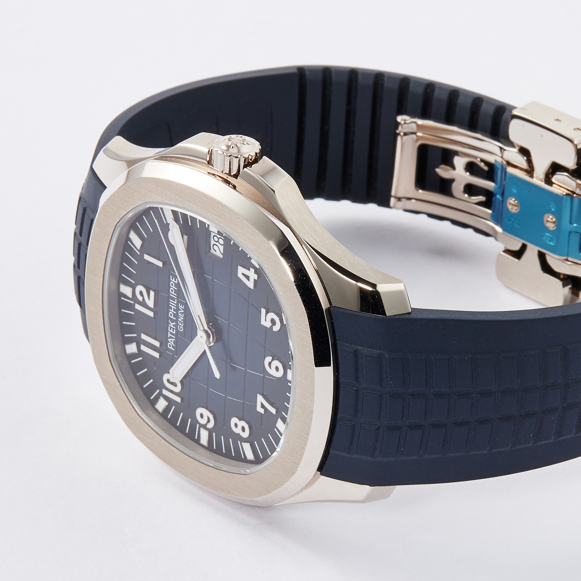 Aquanaut White Gold Blue Dial 42mm Product Image 3