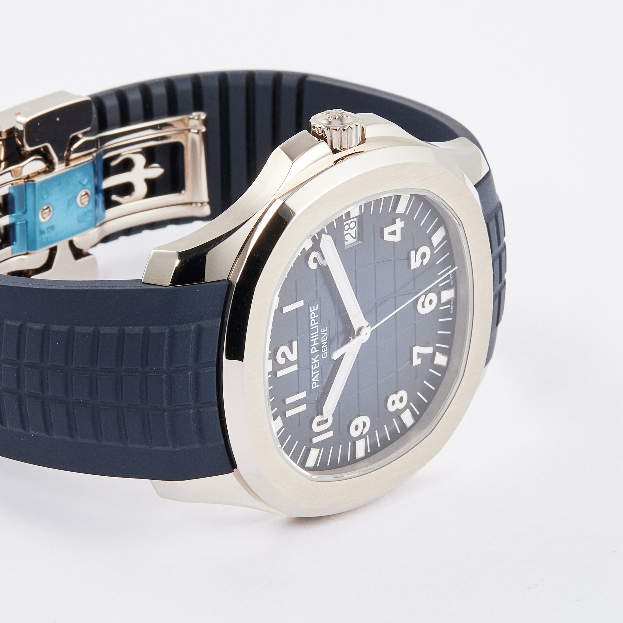 Aquanaut White Gold Blue Dial 42mm Product Image 4