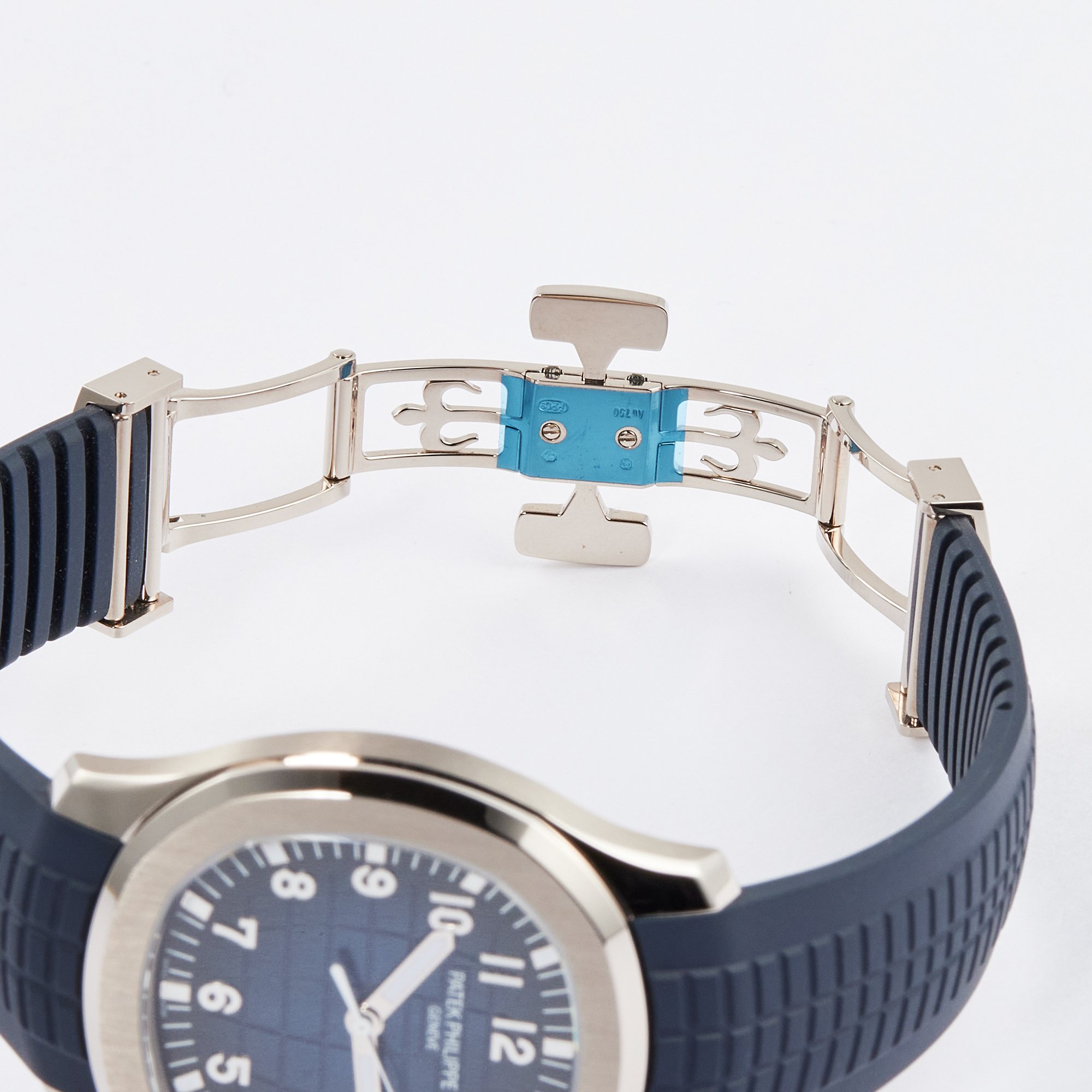 Aquanaut White Gold Blue Dial 42mm Product Image 9