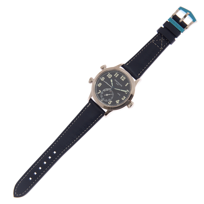 Calatrava Pilot Travel Time White Gold Blue Dial 37mm Product Image 4