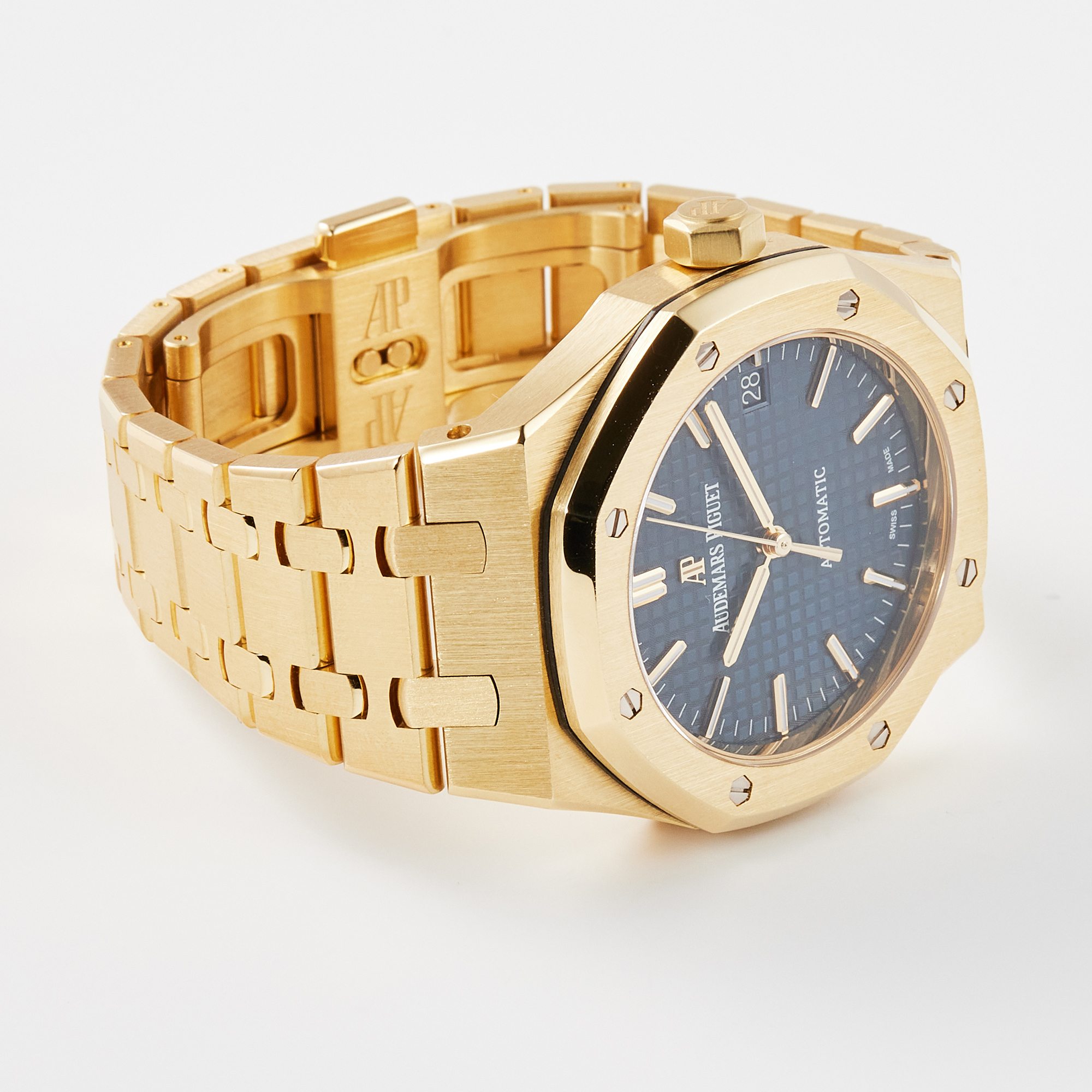 Royal Oak Selfwinding Yellow Gold Blue Dial 37mm Product Image 4