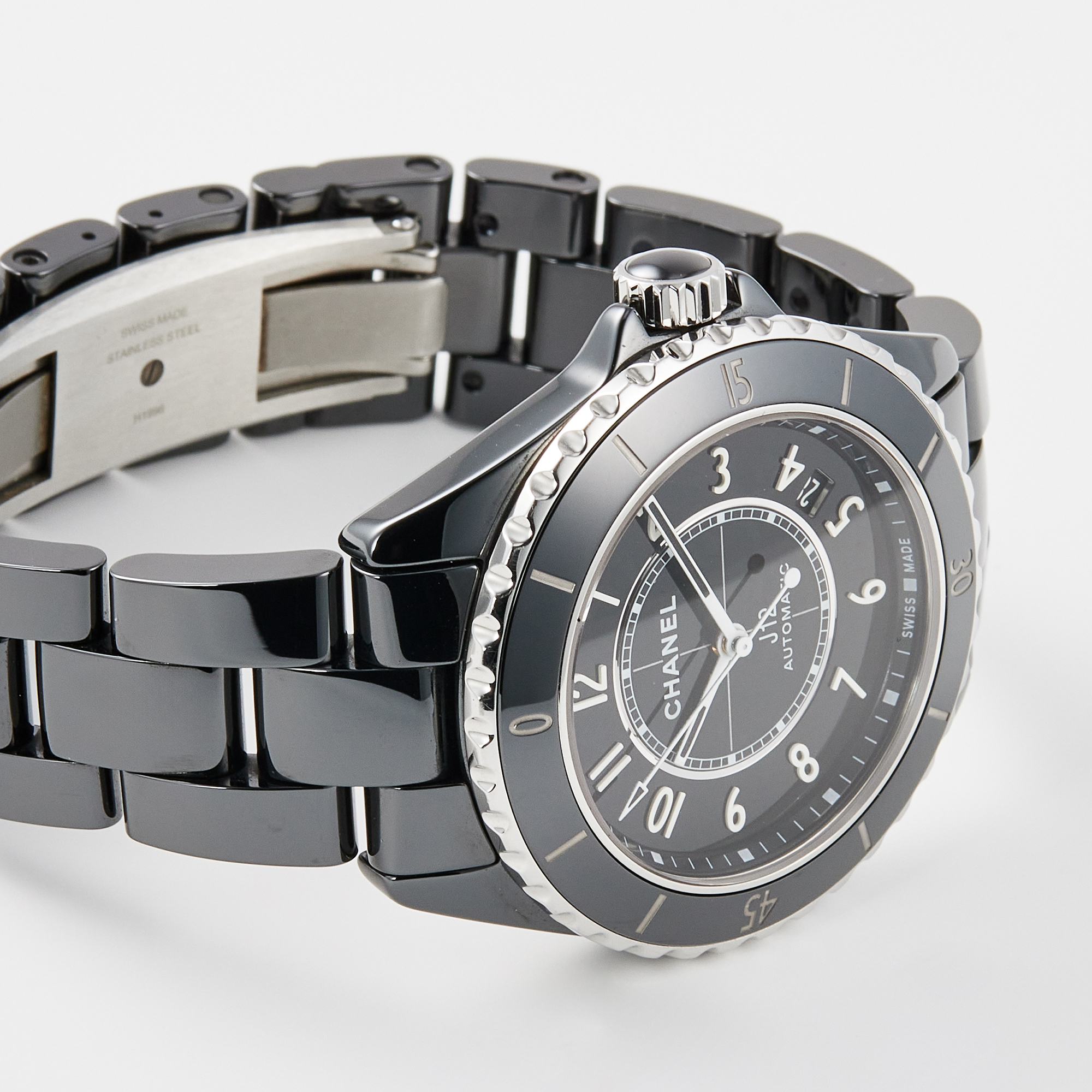 J12 Noire Ceramic Black Dial 38mm Product Image 4