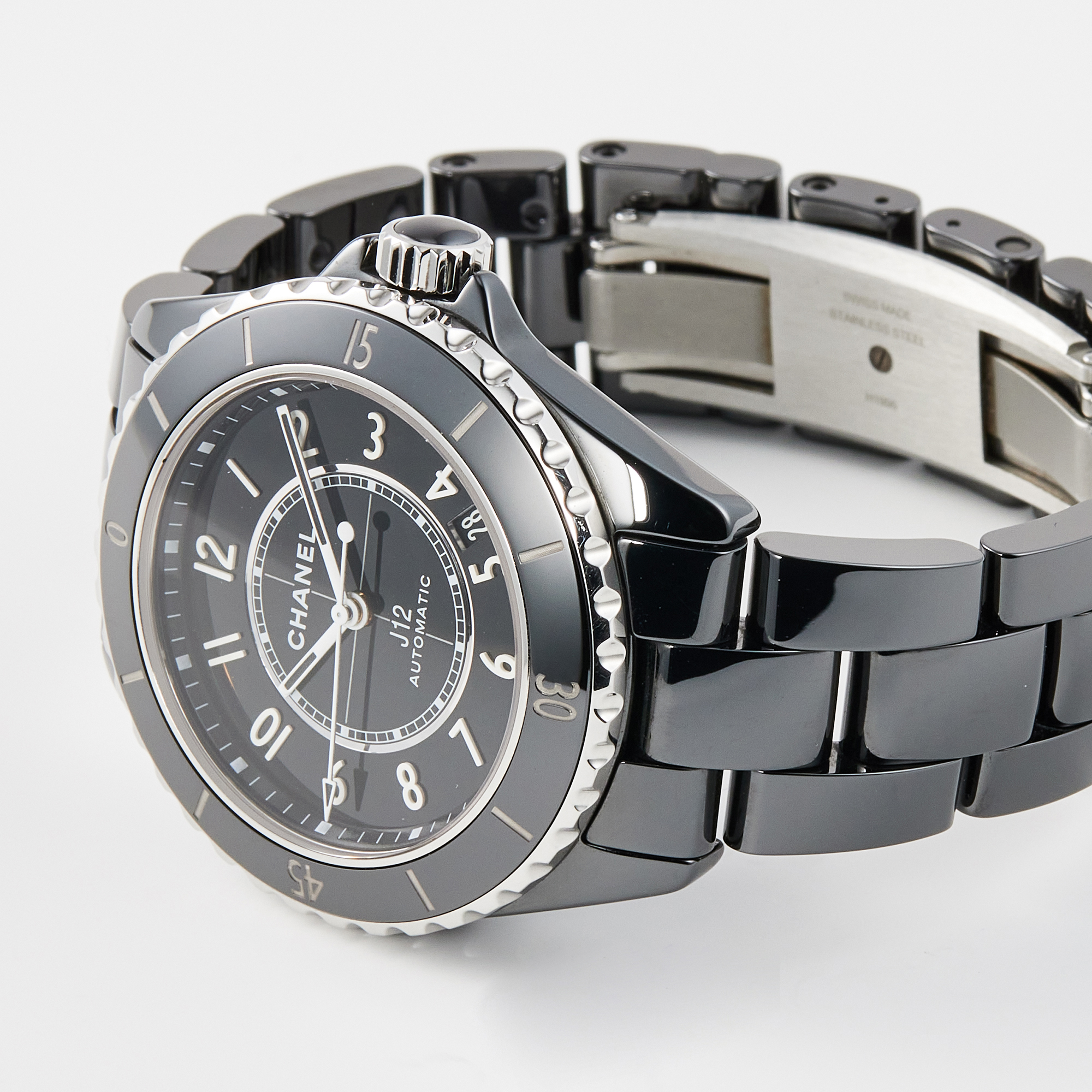 J12 Noire Ceramic Black Dial 38mm Product Image 3