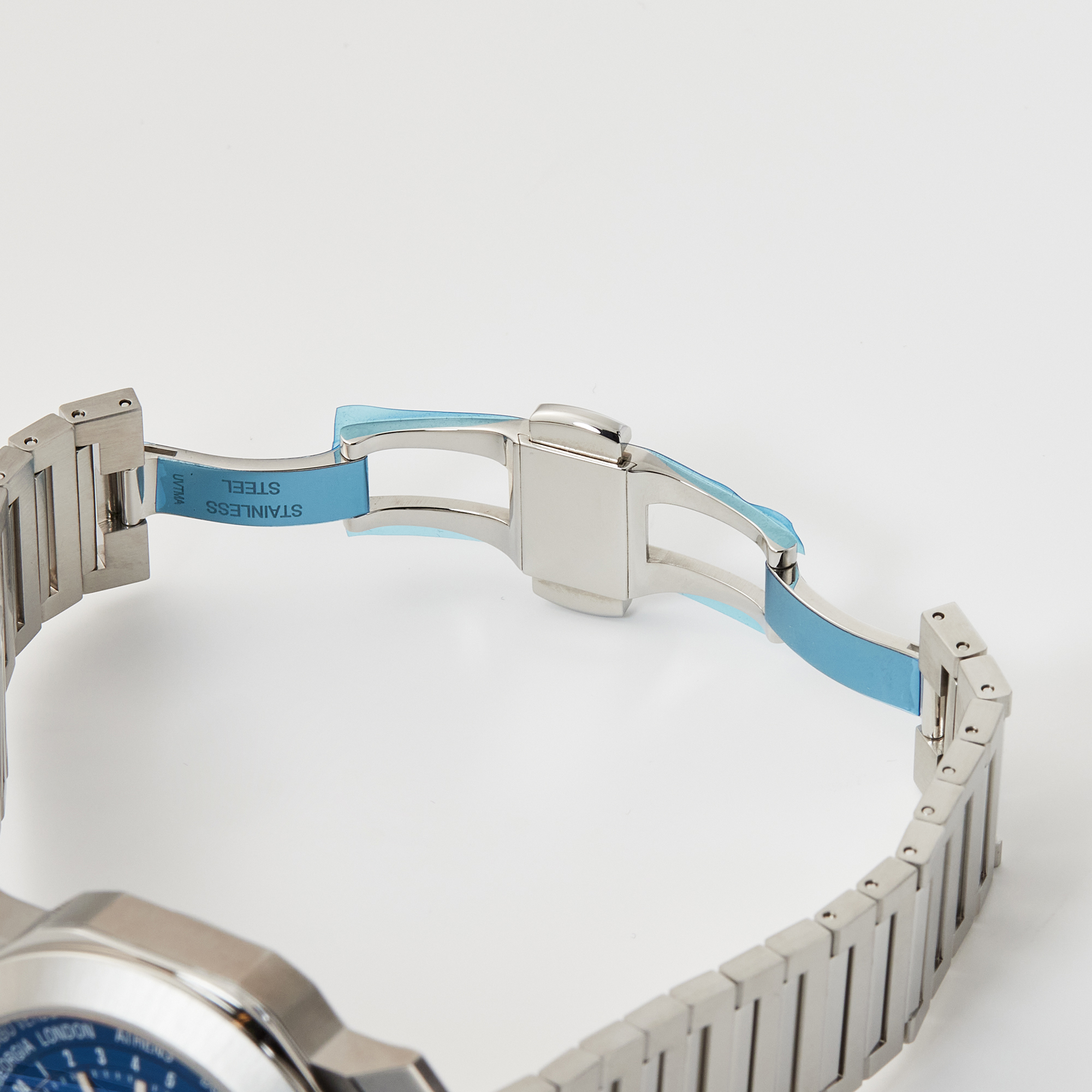 Octo Roma WorldTimer Steel Blue Dial 41mm Product Image 9