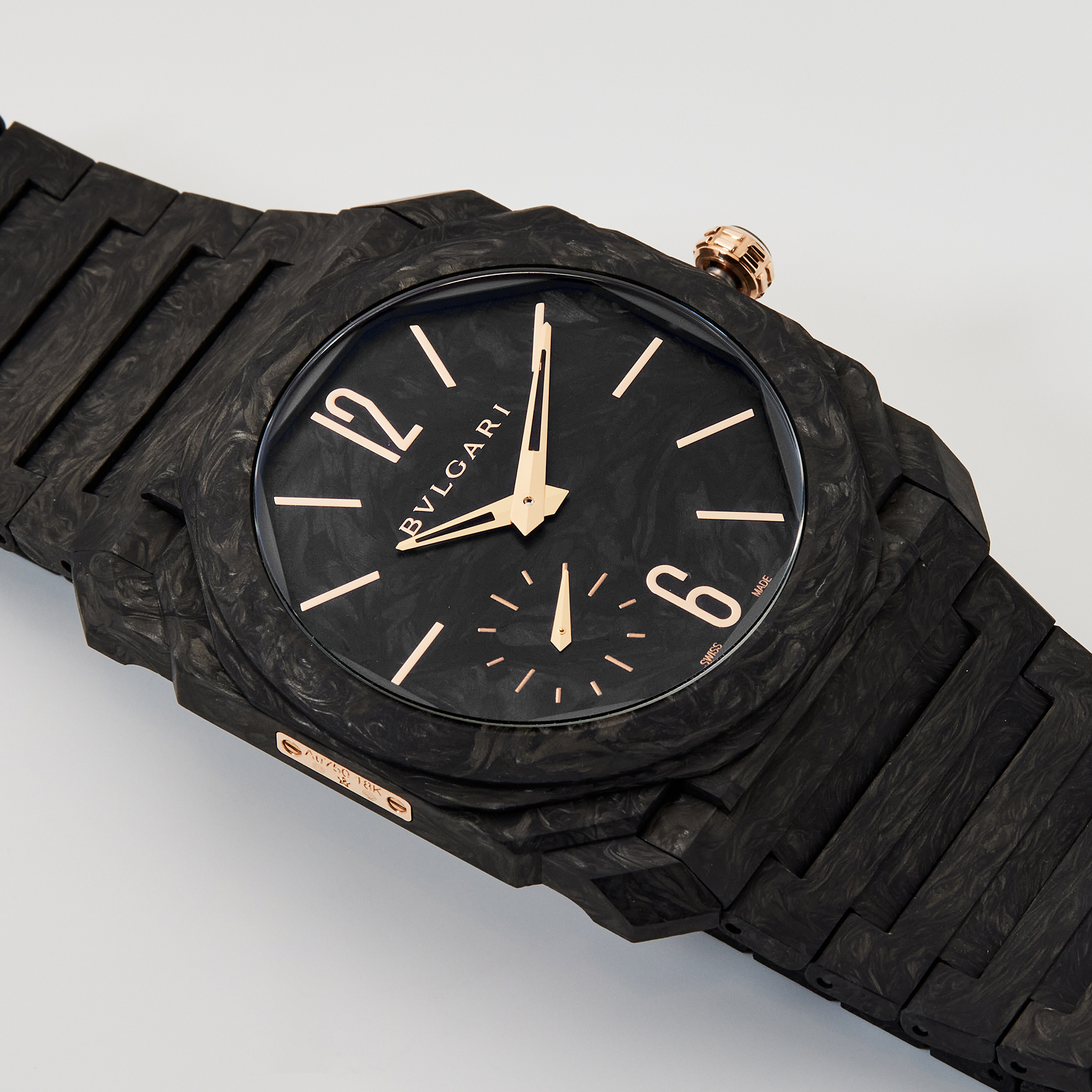 Octo Finissimo Carbon Black Dial 40mm Product Image 2