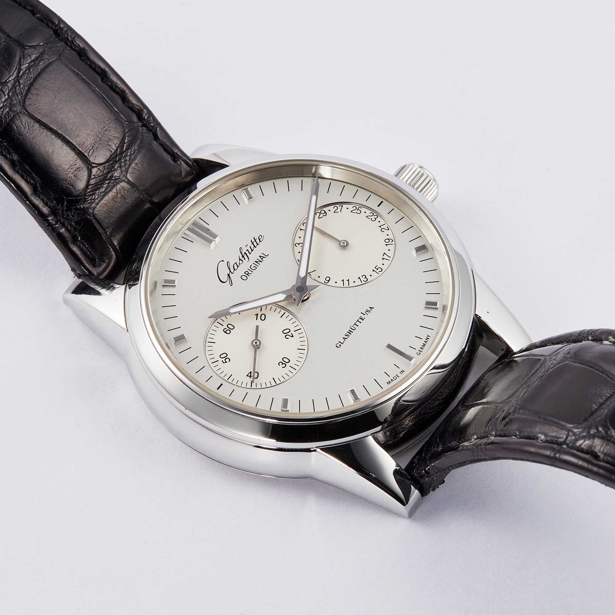 Senator Date Steel Silver Dial 40mm Product Image 2