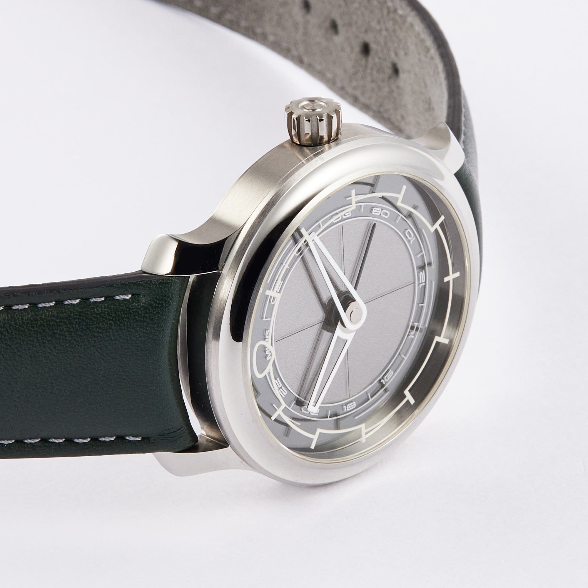 GMT Kyoto 22.01 Titanium Green Dial 38mm Product Image 3