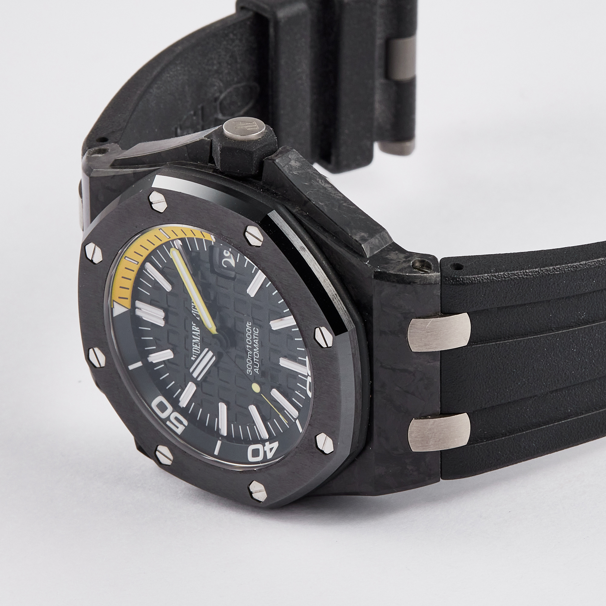 Royal Oak Offshore Diver Carbon Black Dial 42mm Product Image 3