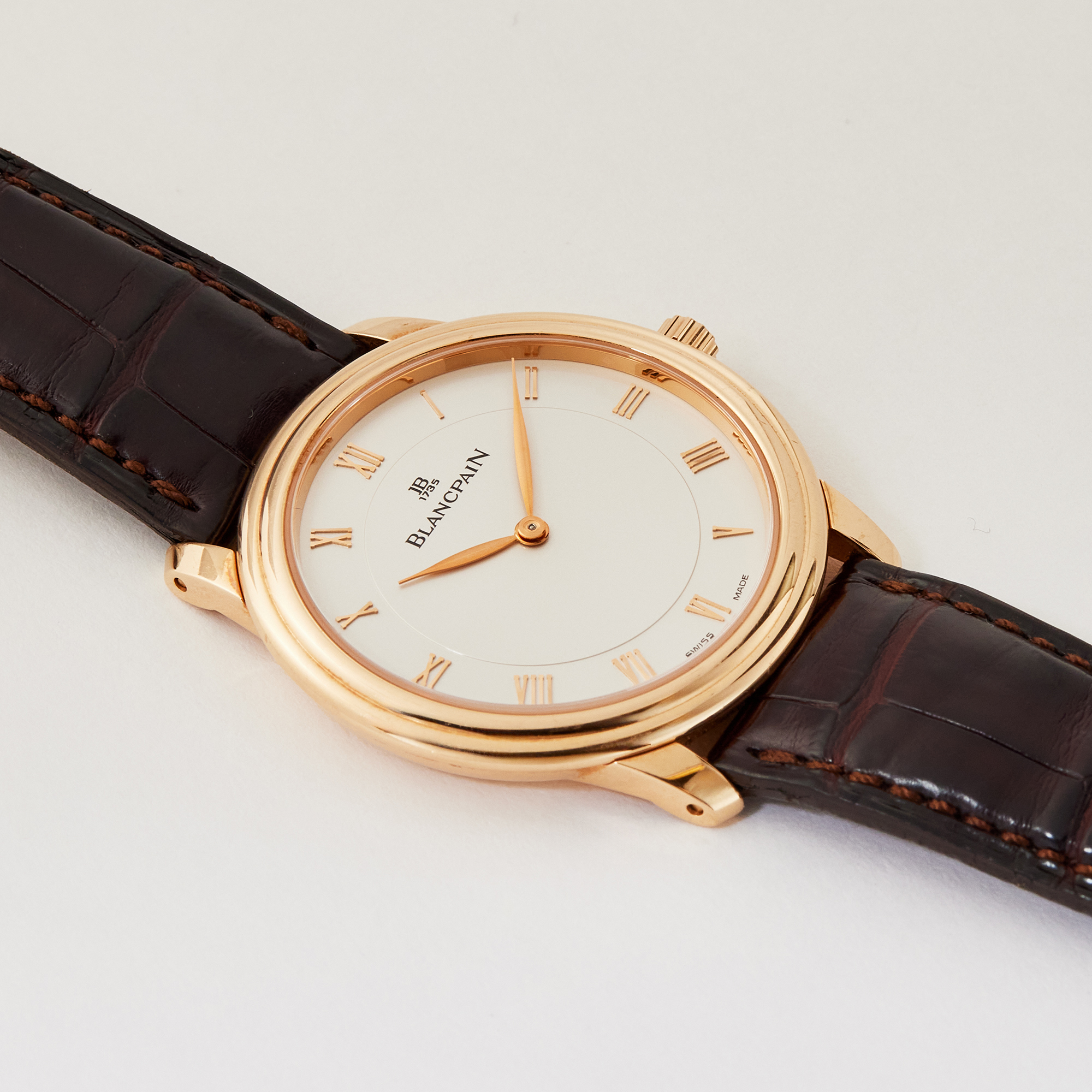 Villeret Ultra-Slim Yellow Gold White Dial 33mm Product Image 2