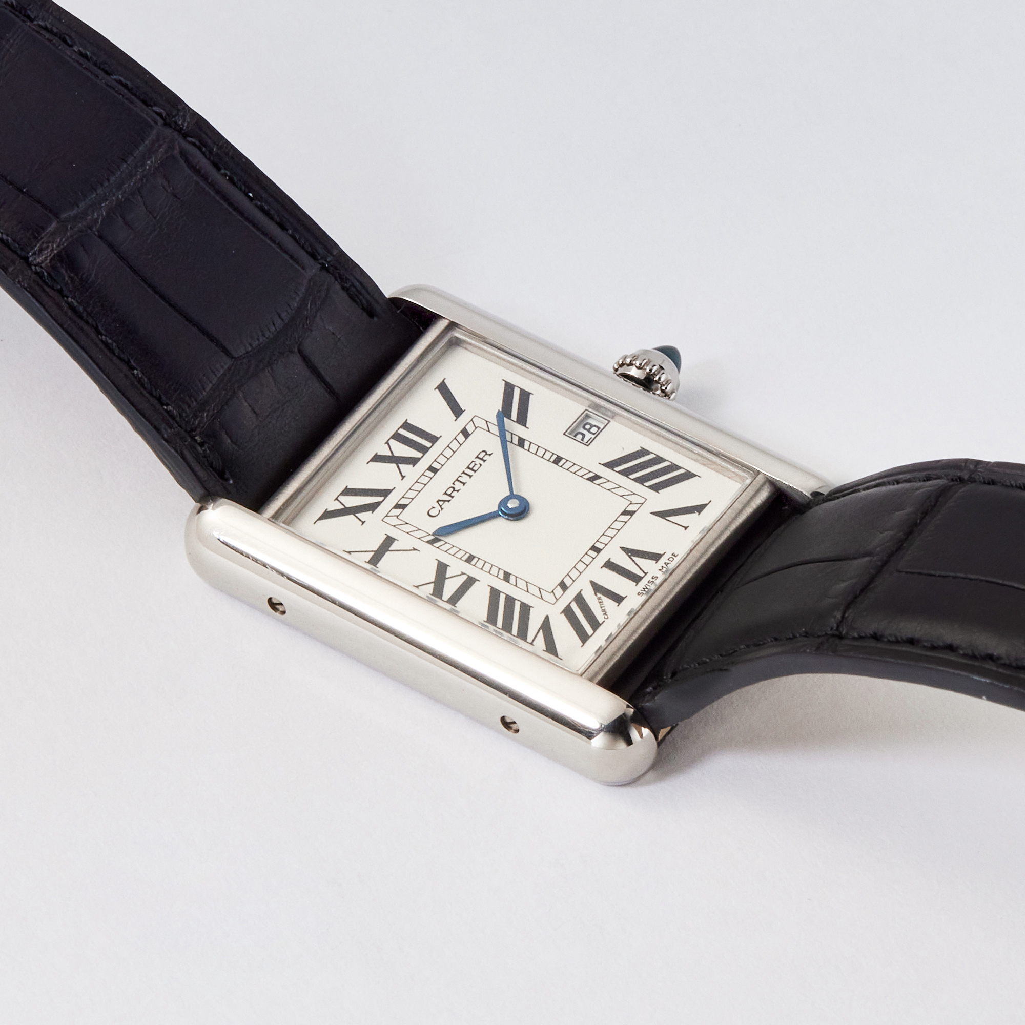 Vintage Tank Large White Gold White Dial 33mm Product Image 2