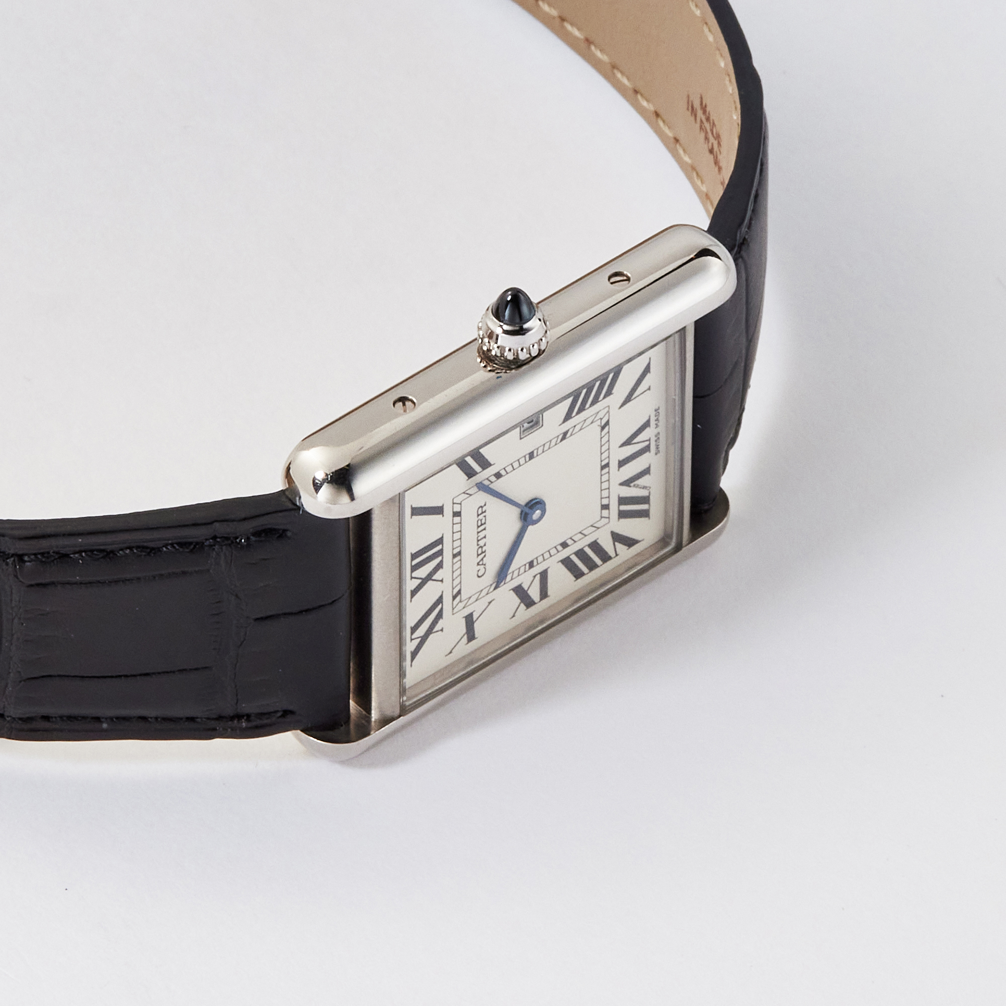 Vintage Tank Large White Gold White Dial 33mm Product Image 4