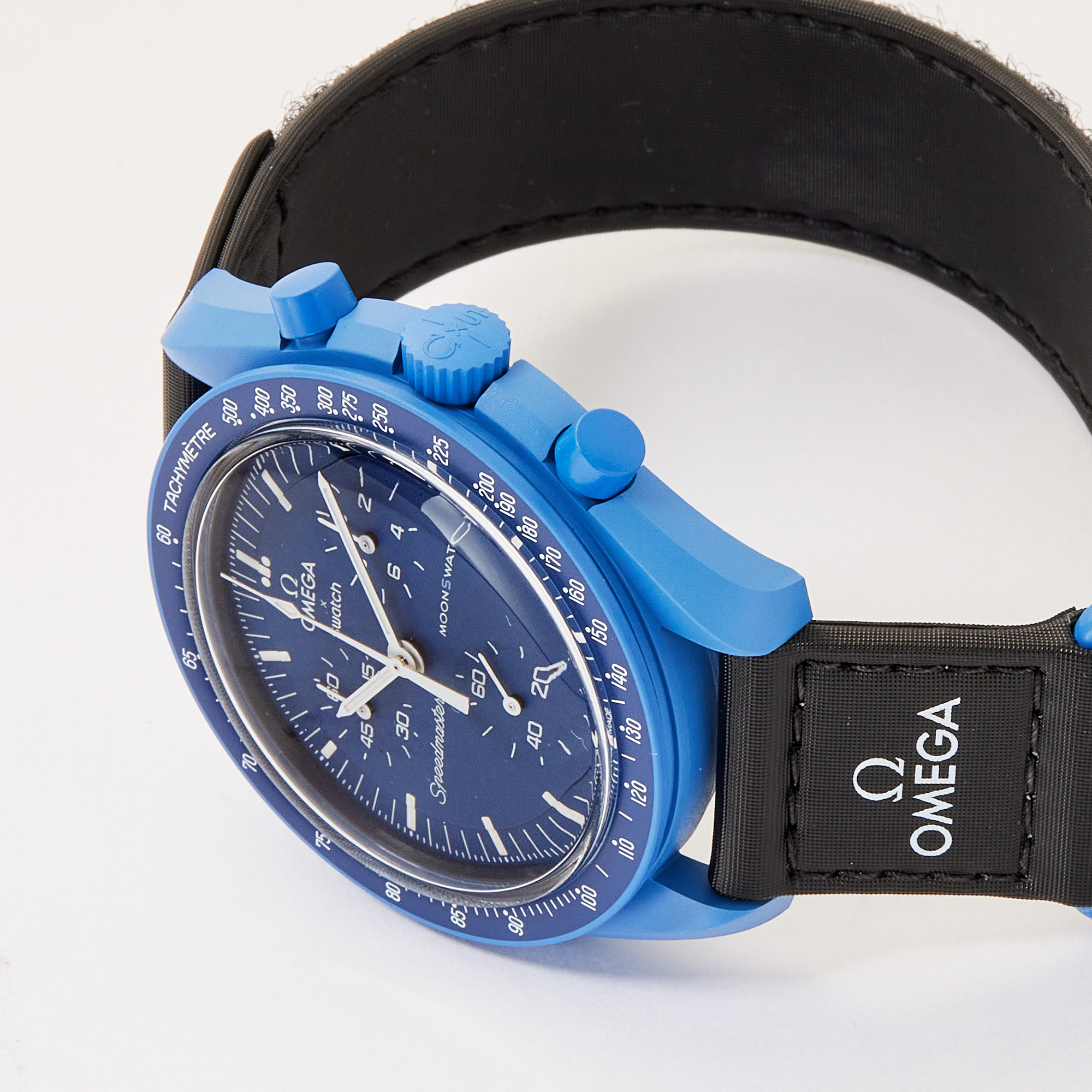 MoonSwatch Mission to Neptune 42mm Product Image 2