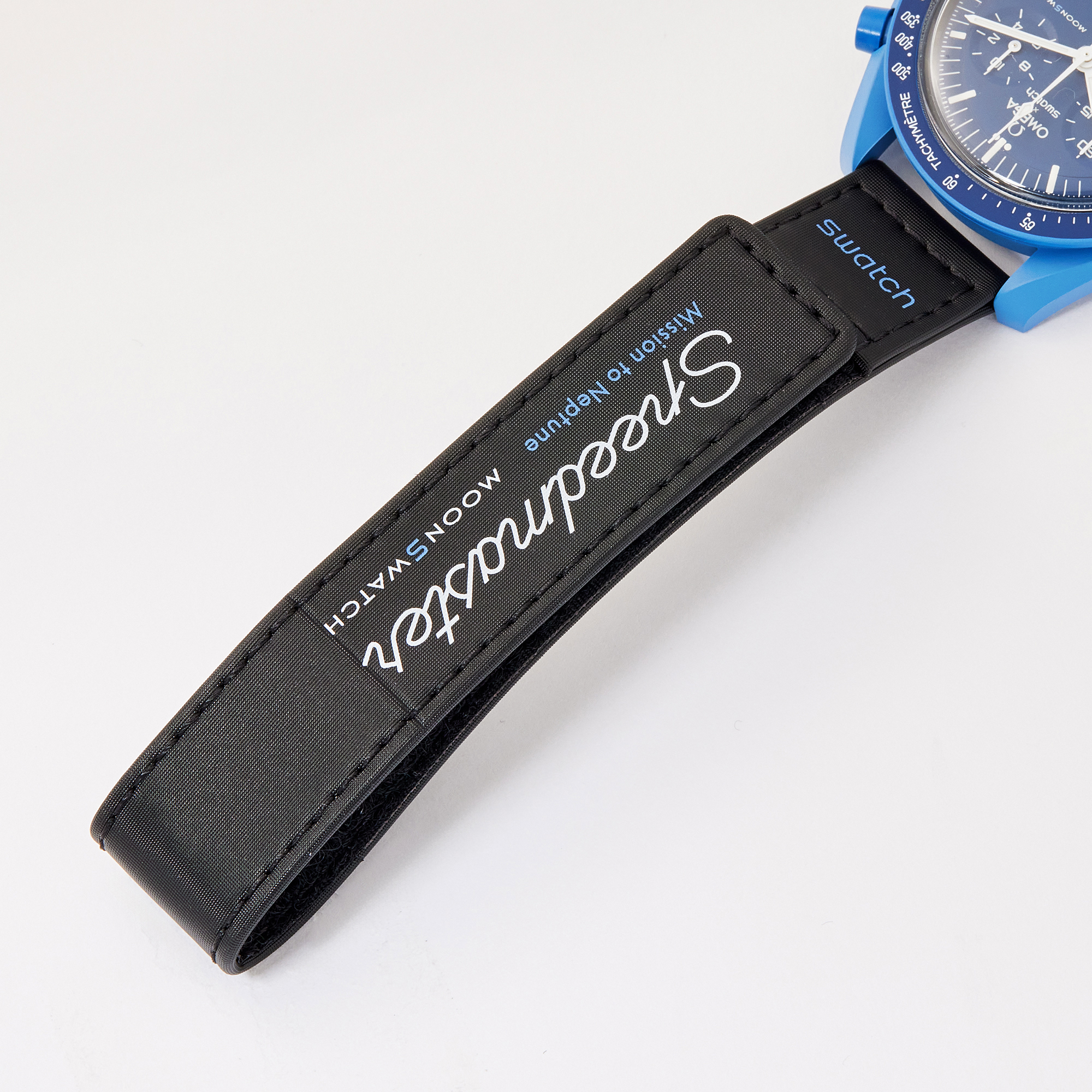 MoonSwatch Mission to Neptune 42mm Product Image 6