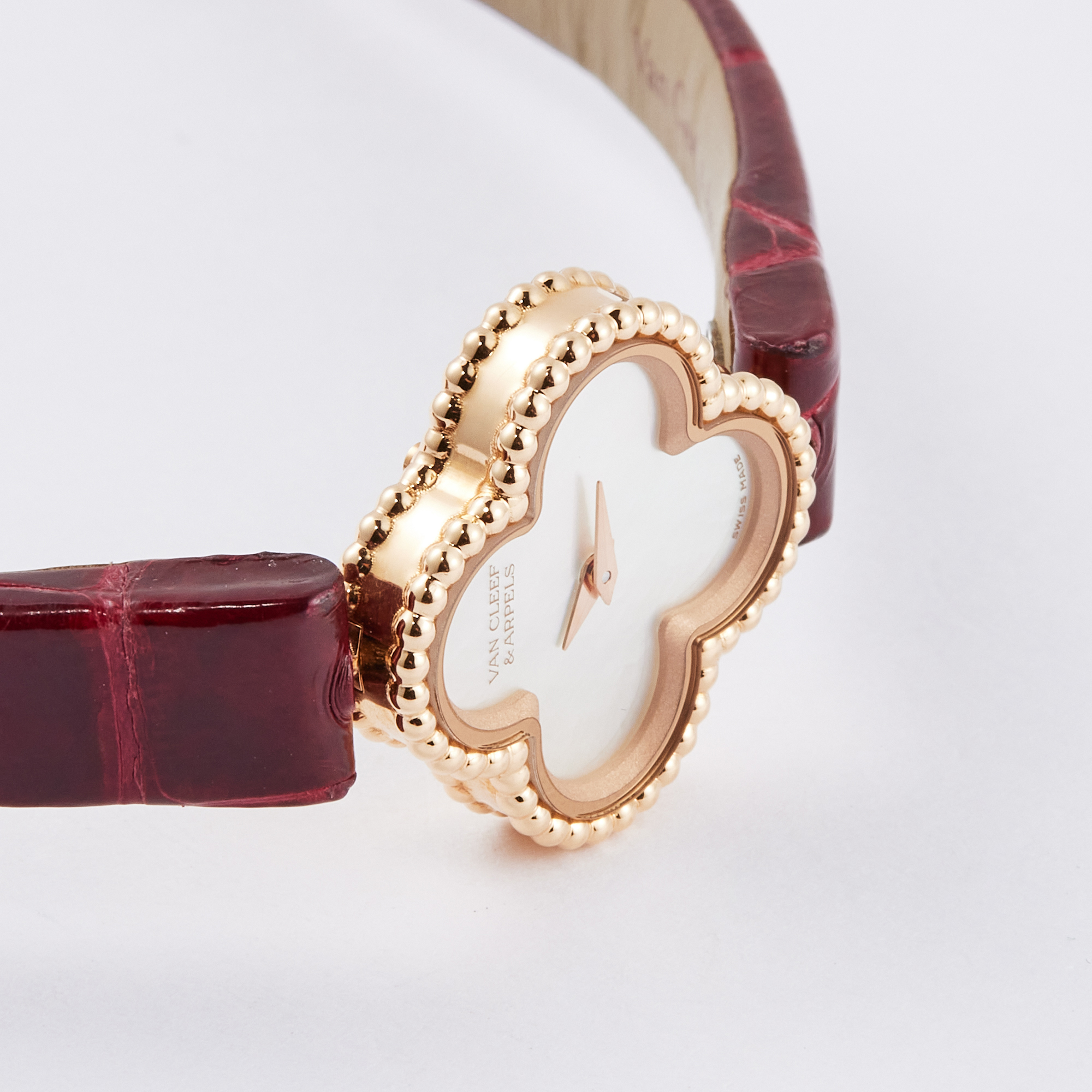 Sweet Alhambra watch Rose Gold Mother of Pearl Dial 22mm Product Image 4