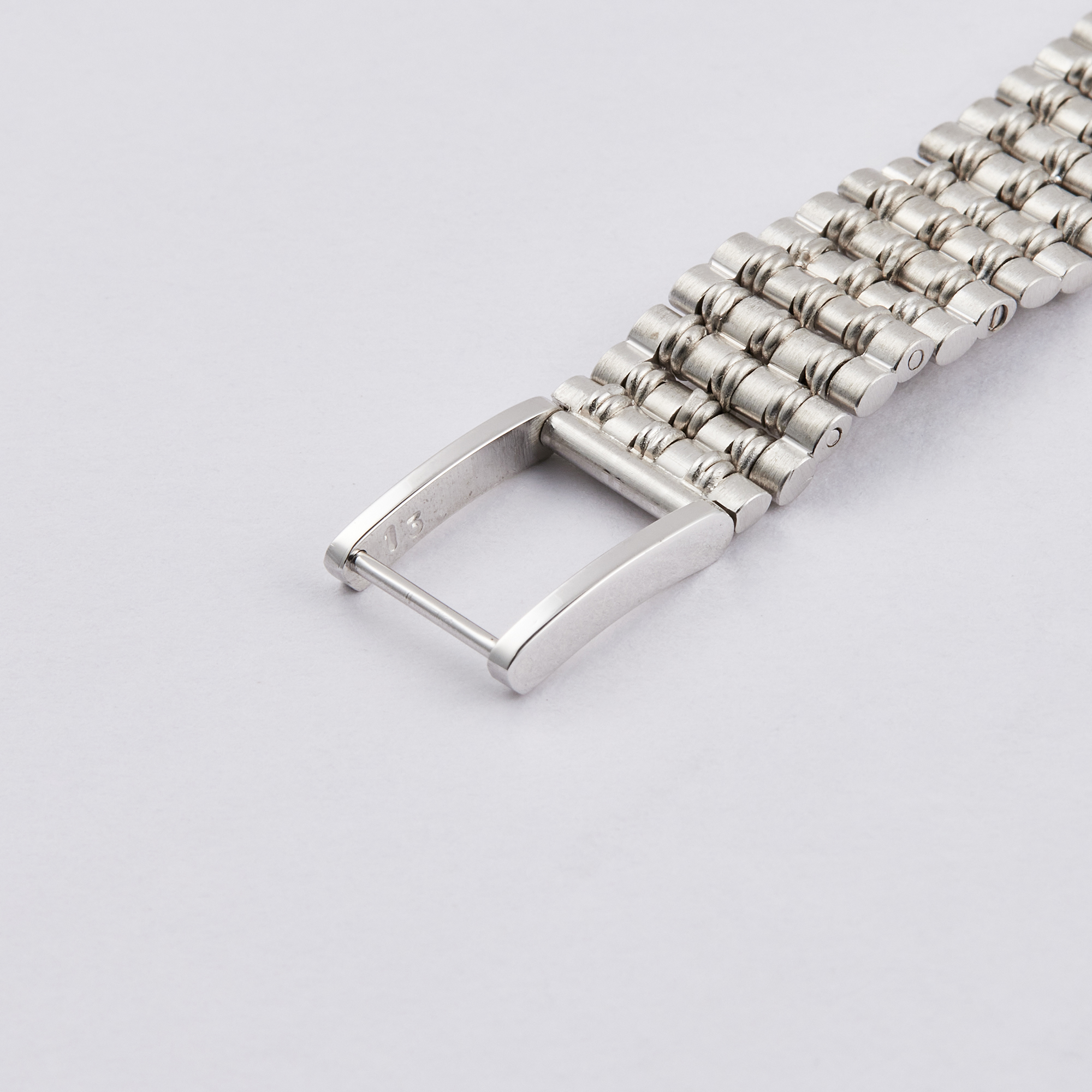 Bamboo Quartz White Gold White Dial 27mm Product Image 9