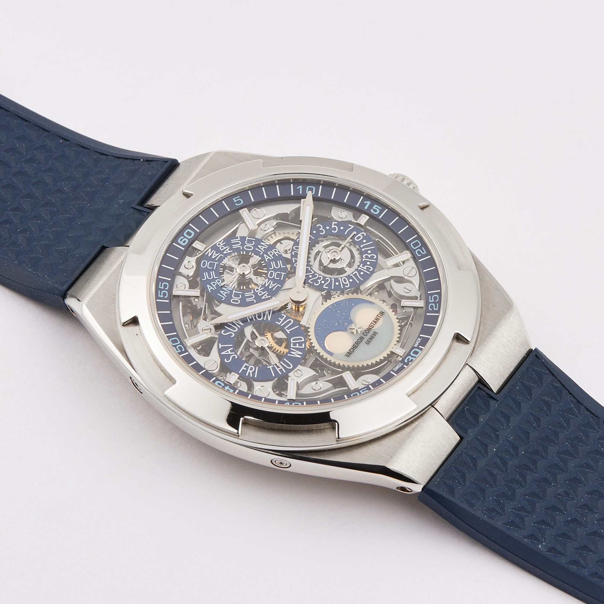 Overseas Ultra-Thin Perpetual Calendar Skeleton White Gold 41mm Product Image 2