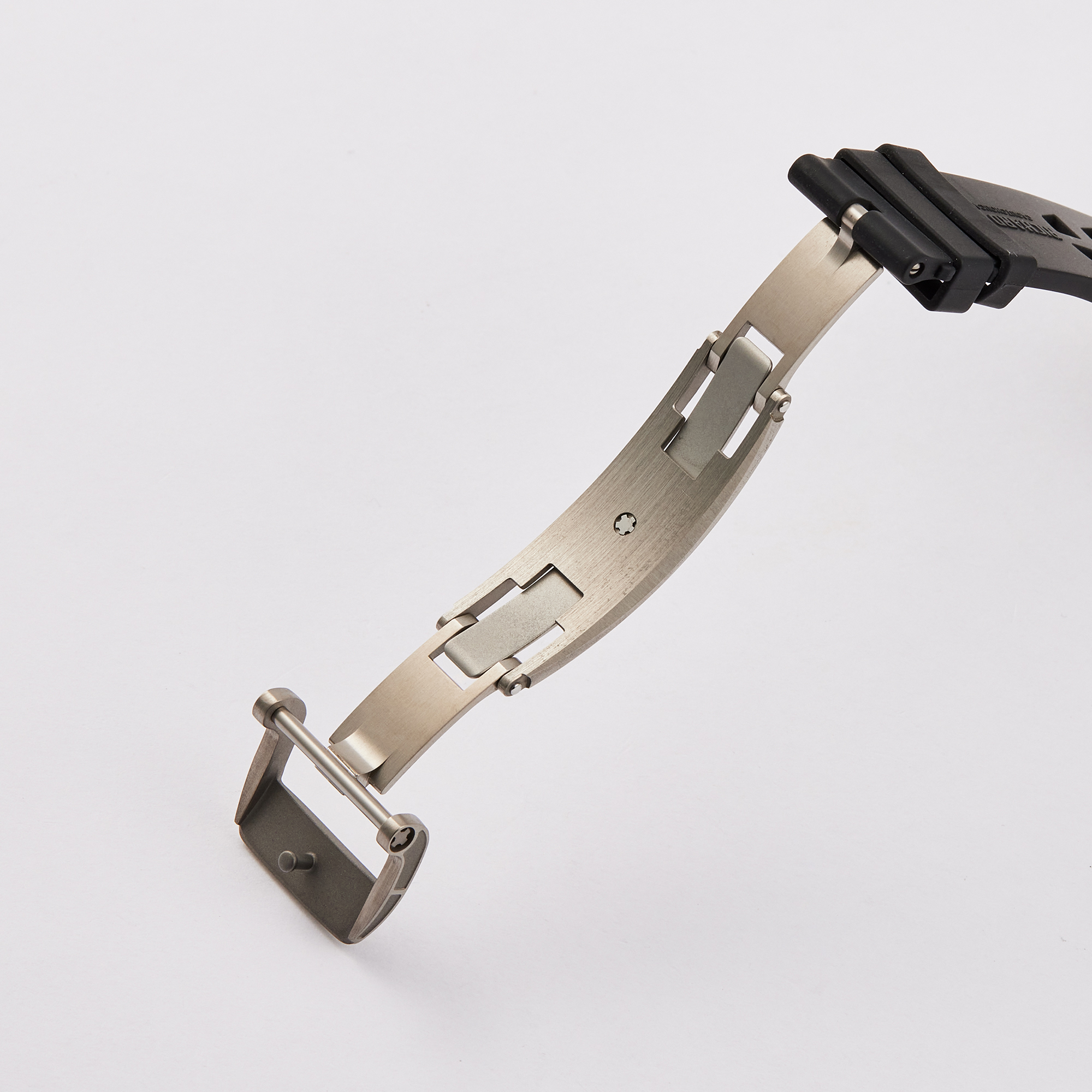 RM11-03 Titanium Product Image 9