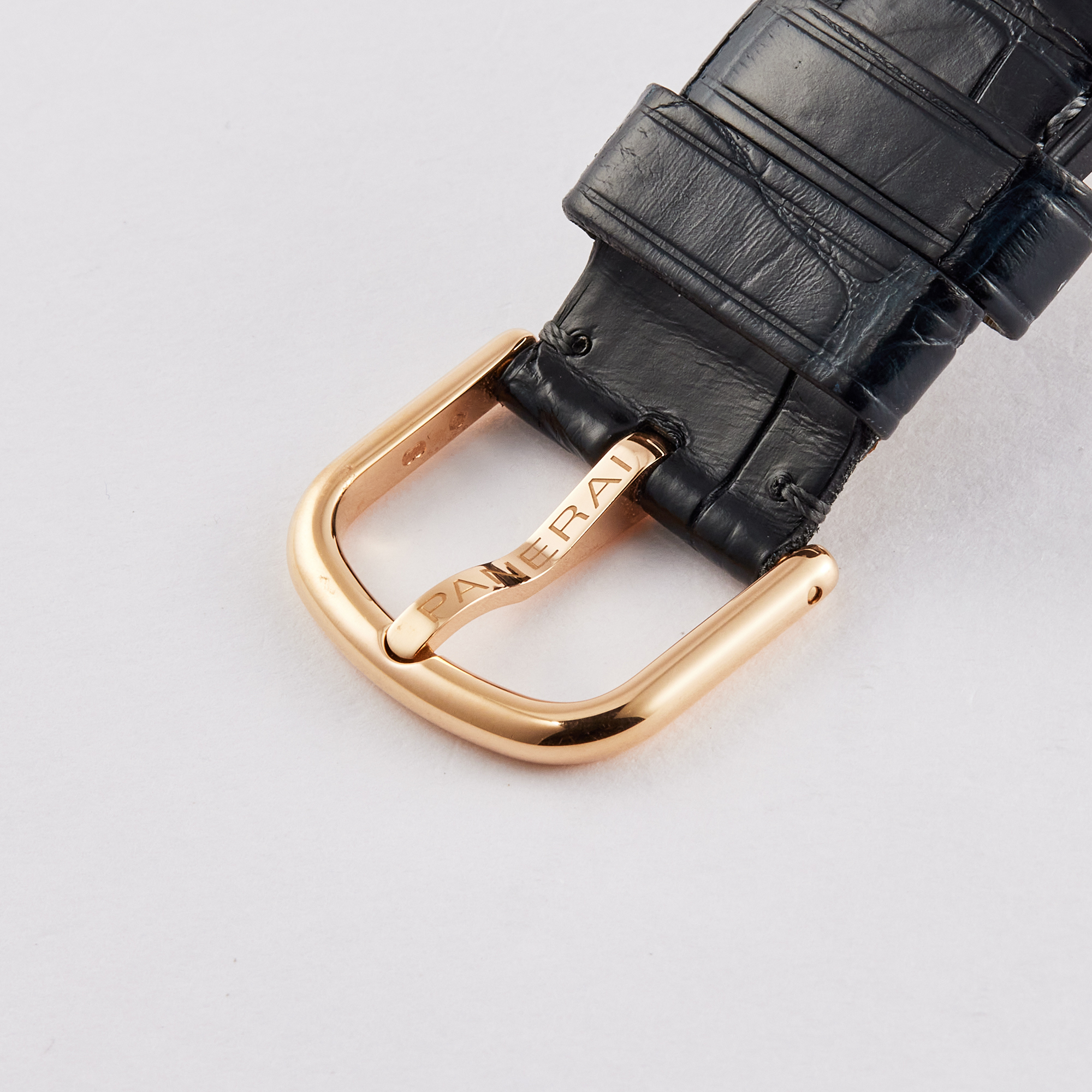 Radiomir 3-Days GMT Oro Rosso Rose Gold Blue Dial 47mm Product Image 8