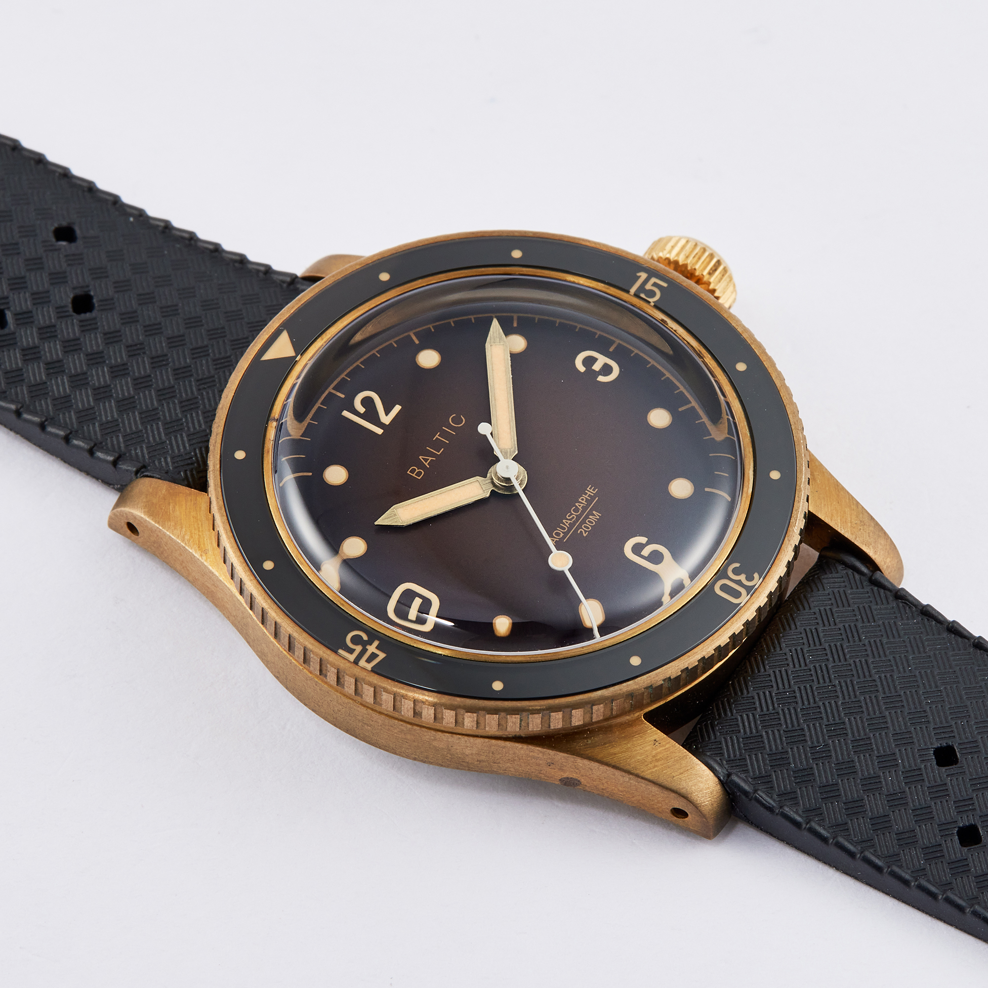 Aquascaphe Bronze Brown Dial 39mm Product Image 2