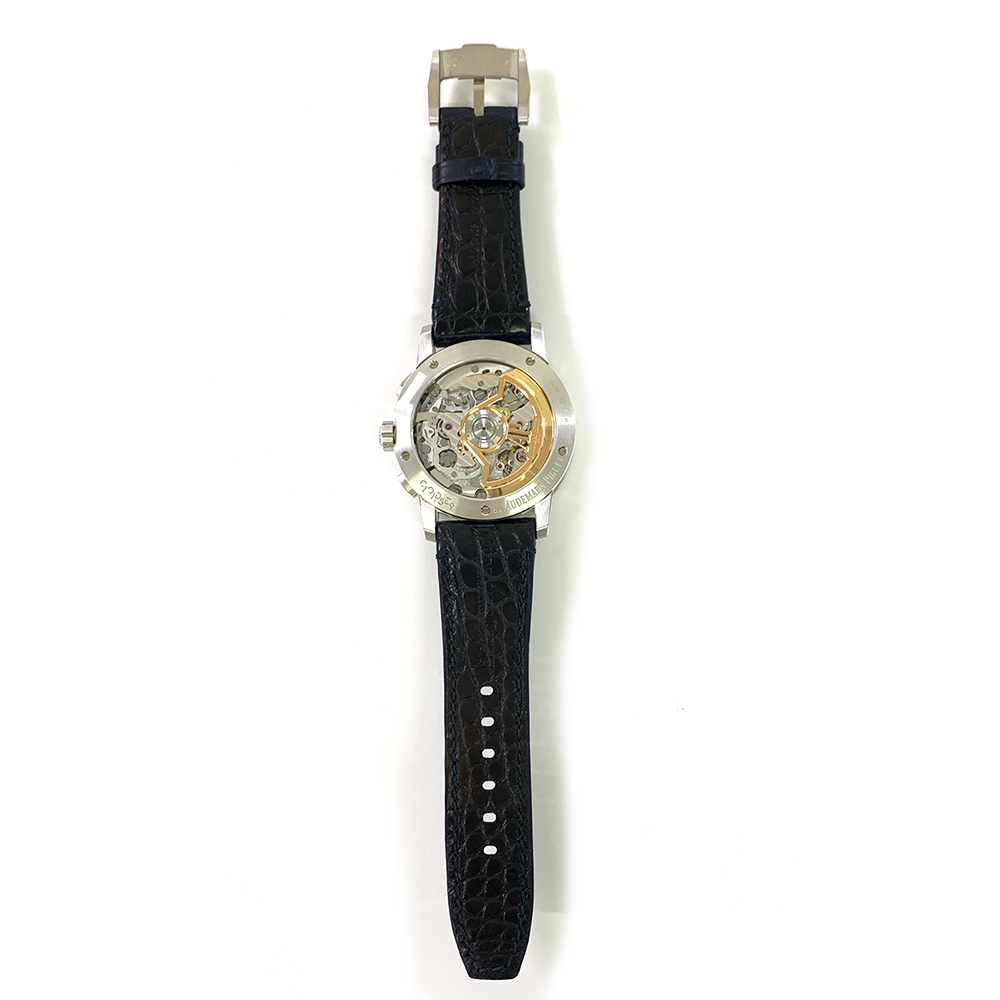 Code 11.59 Chronograph White Gold Blue Dial 41mm Product Image 4