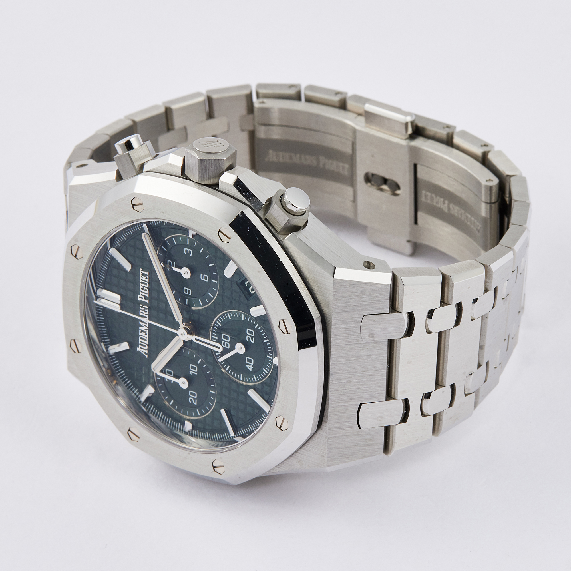 Royal Oak Chronograph Steel Green Dial 41mm Product Image 10