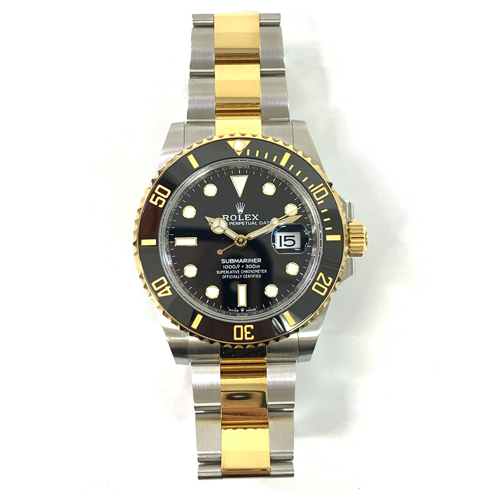 Submariner Date Yellow Gold & Steel Black Dial 41mm Product Image 2