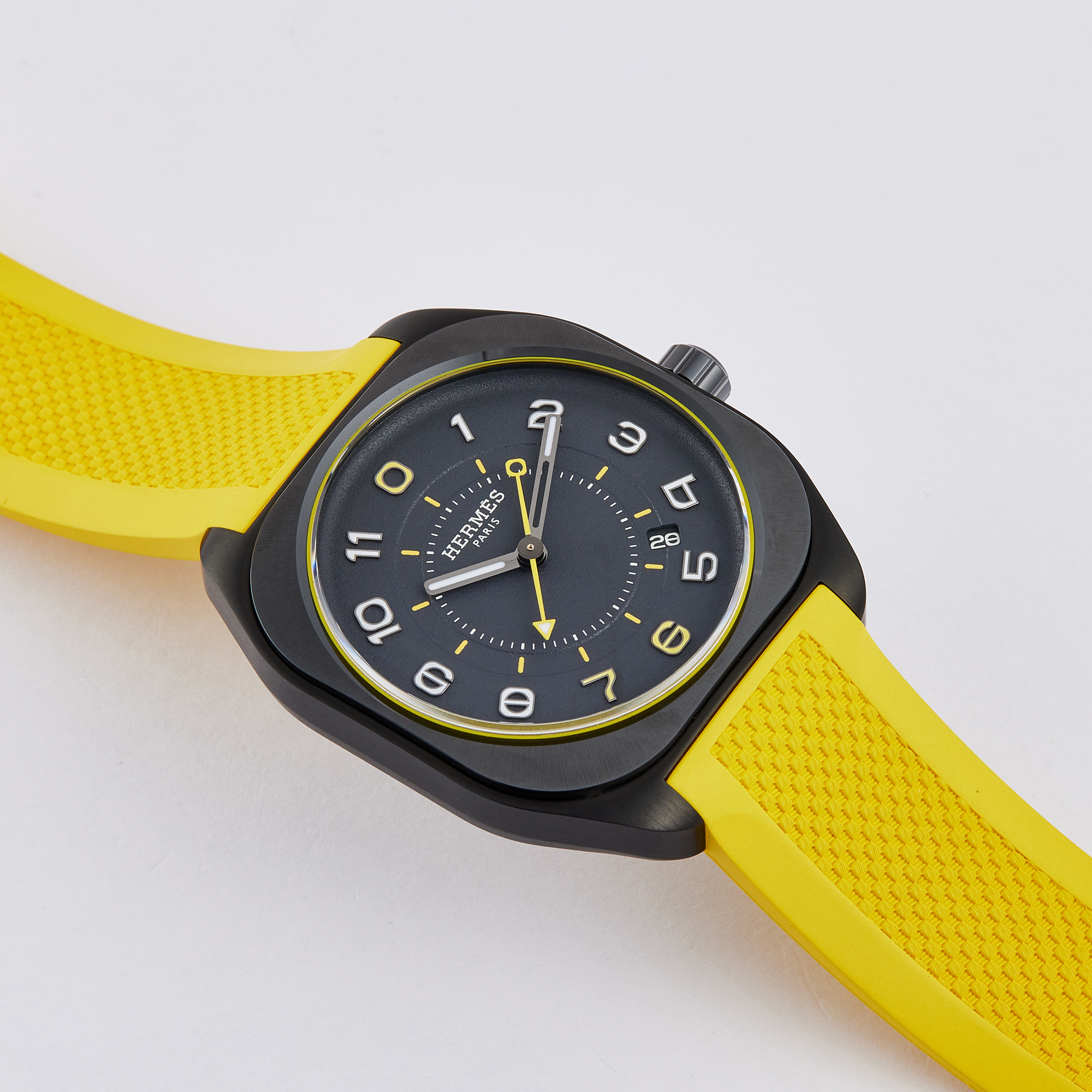 H08 Titanium Limited Edition Product Image 2