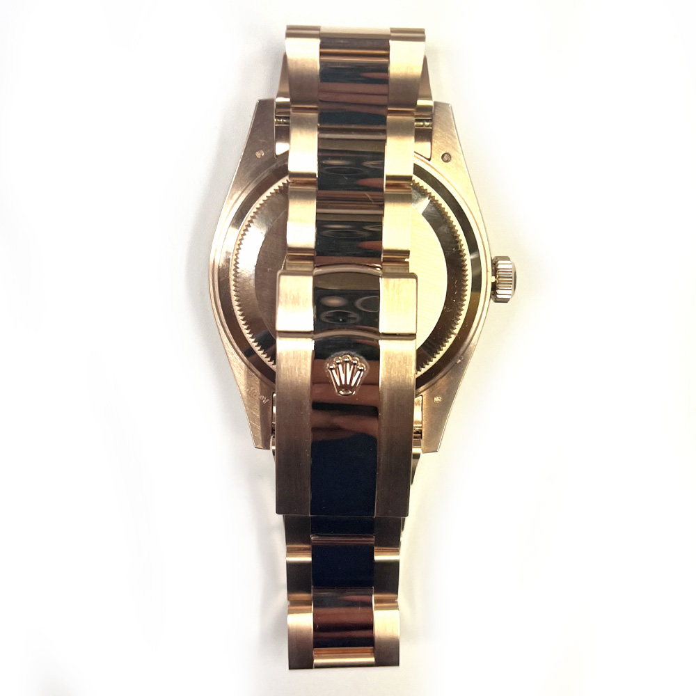 Sky-Dweller Rose Gold Blue Dial 42mm Product Image 4