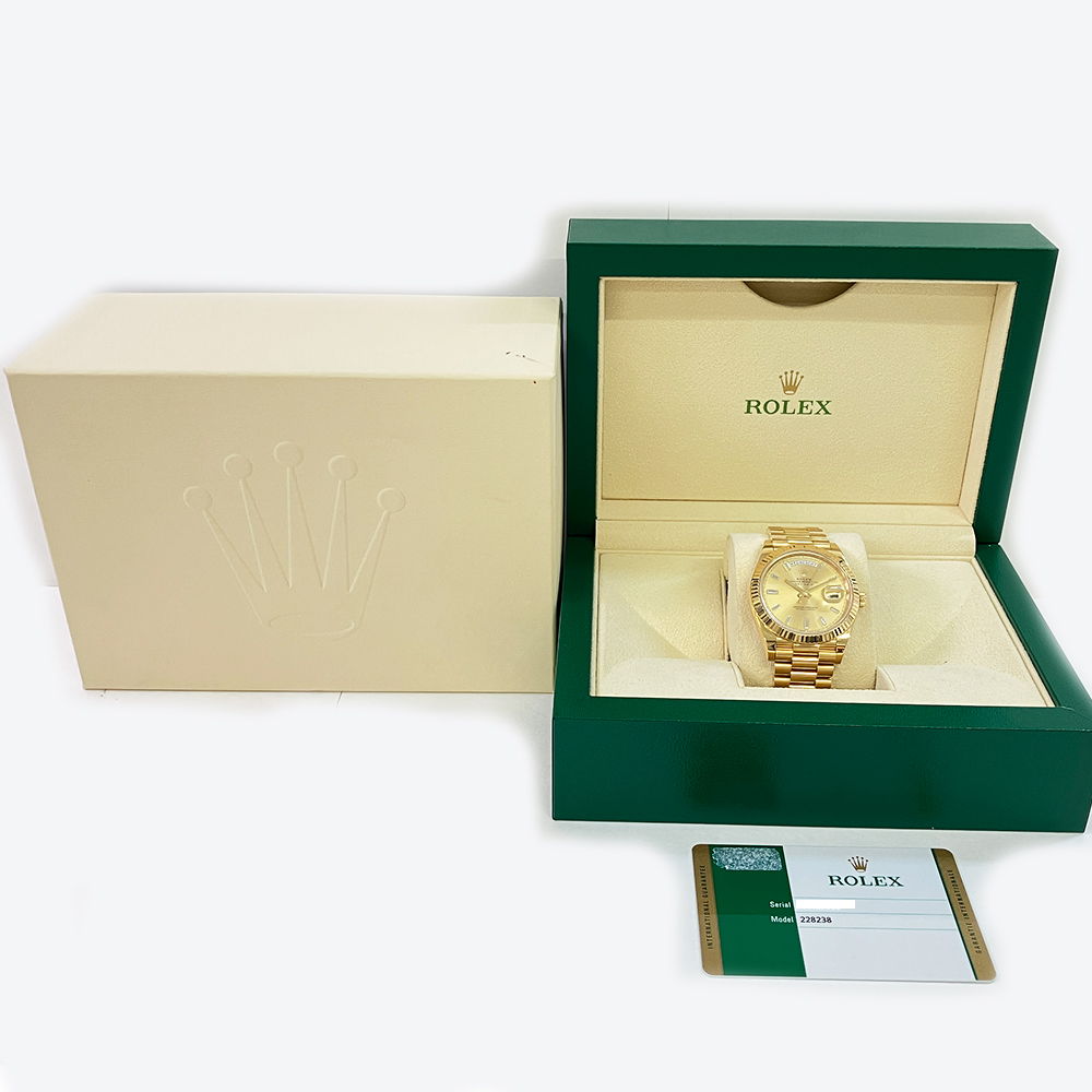 Day-Date Yellow Gold Champagne Dial 40mm Product Image 6