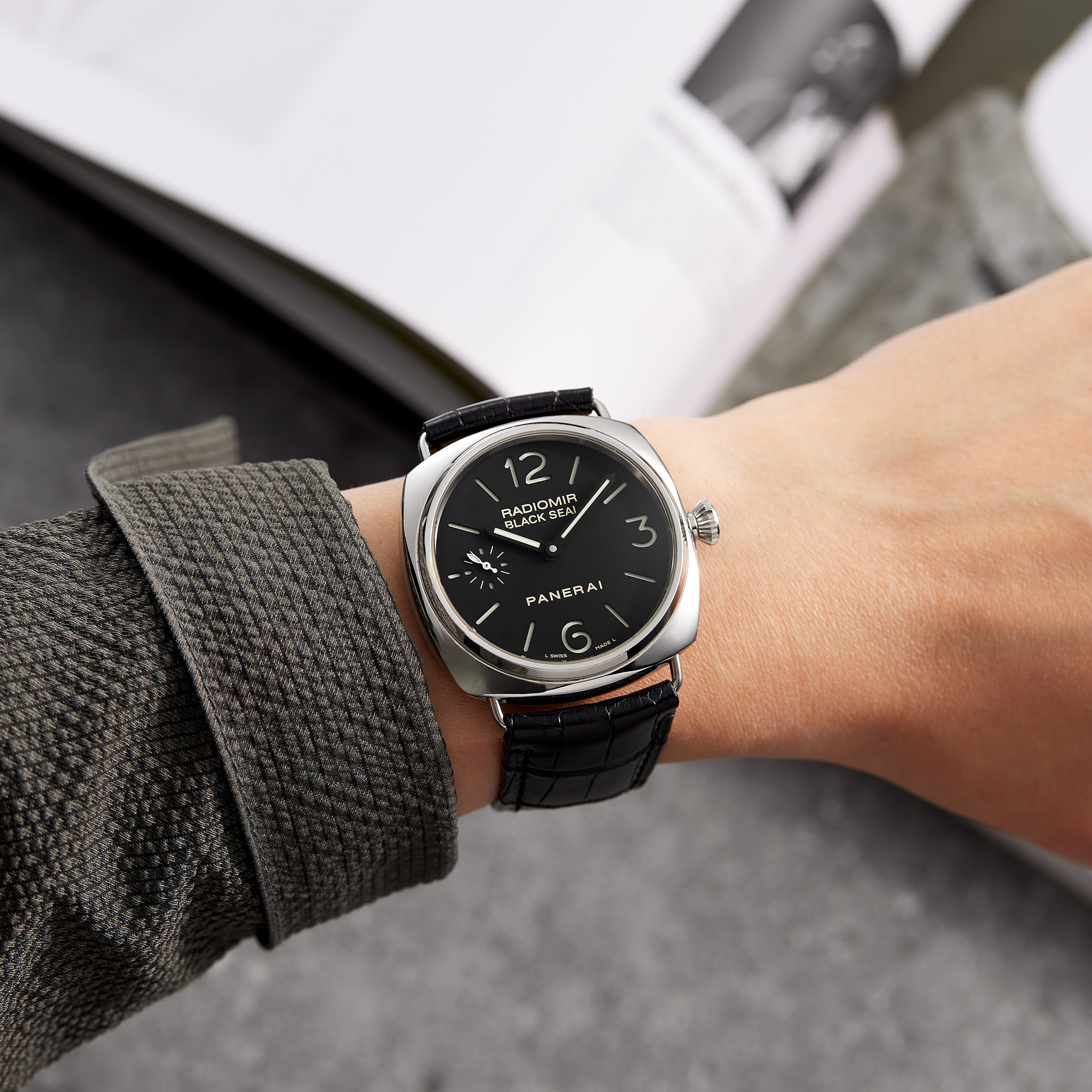 Radiomir Black Seal Steel Black Dial 44mm Product Image