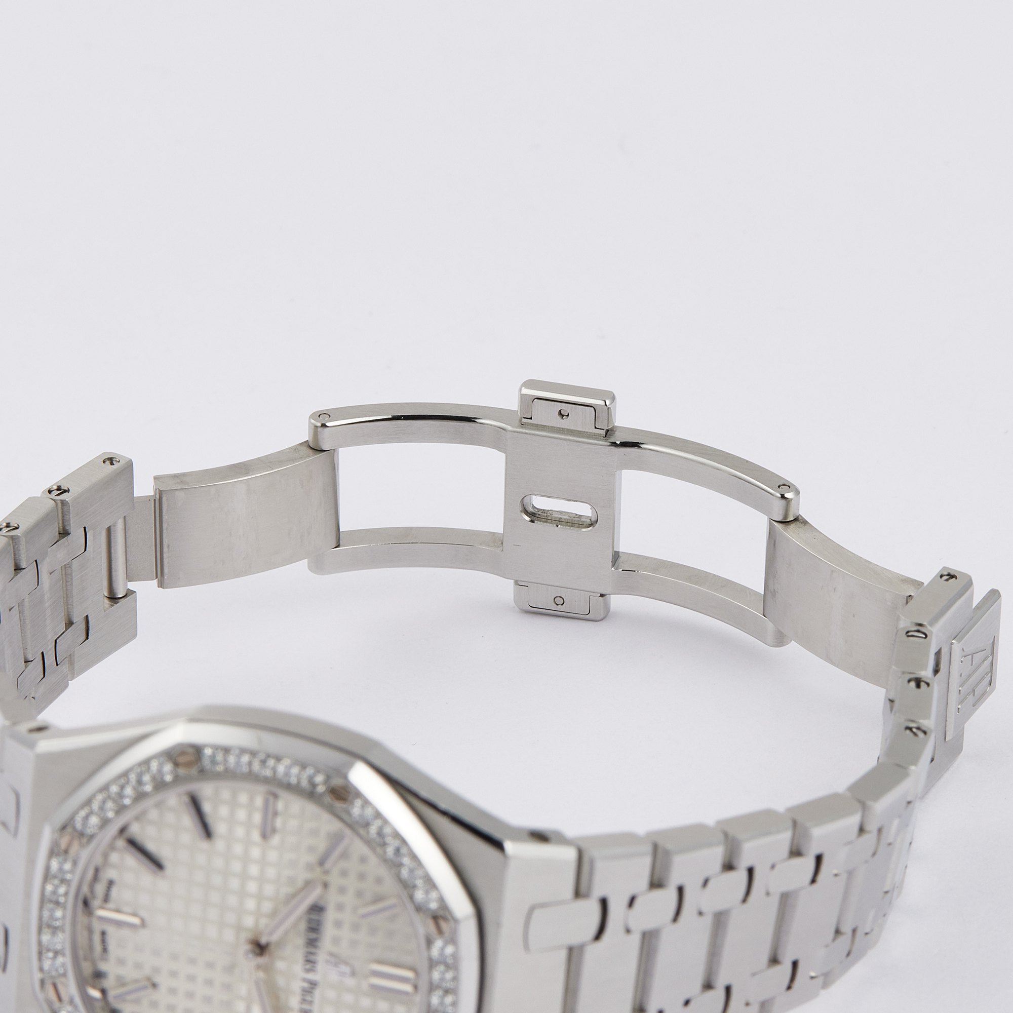 Royal Oak Quartz Steel Diamond Silver Dial 33mm Product Image 10