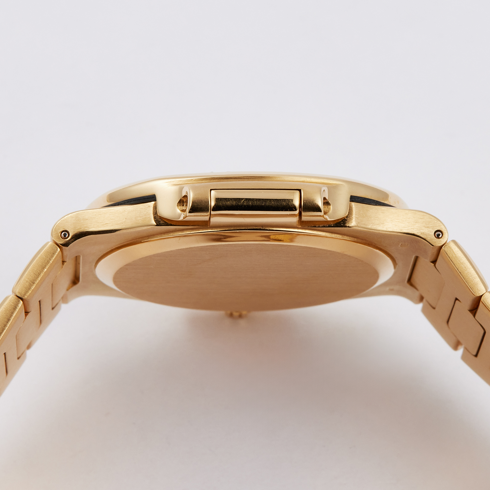 Vintage Nautilus Yellow Gold Diamond Black Dial 40mm Product Image 7