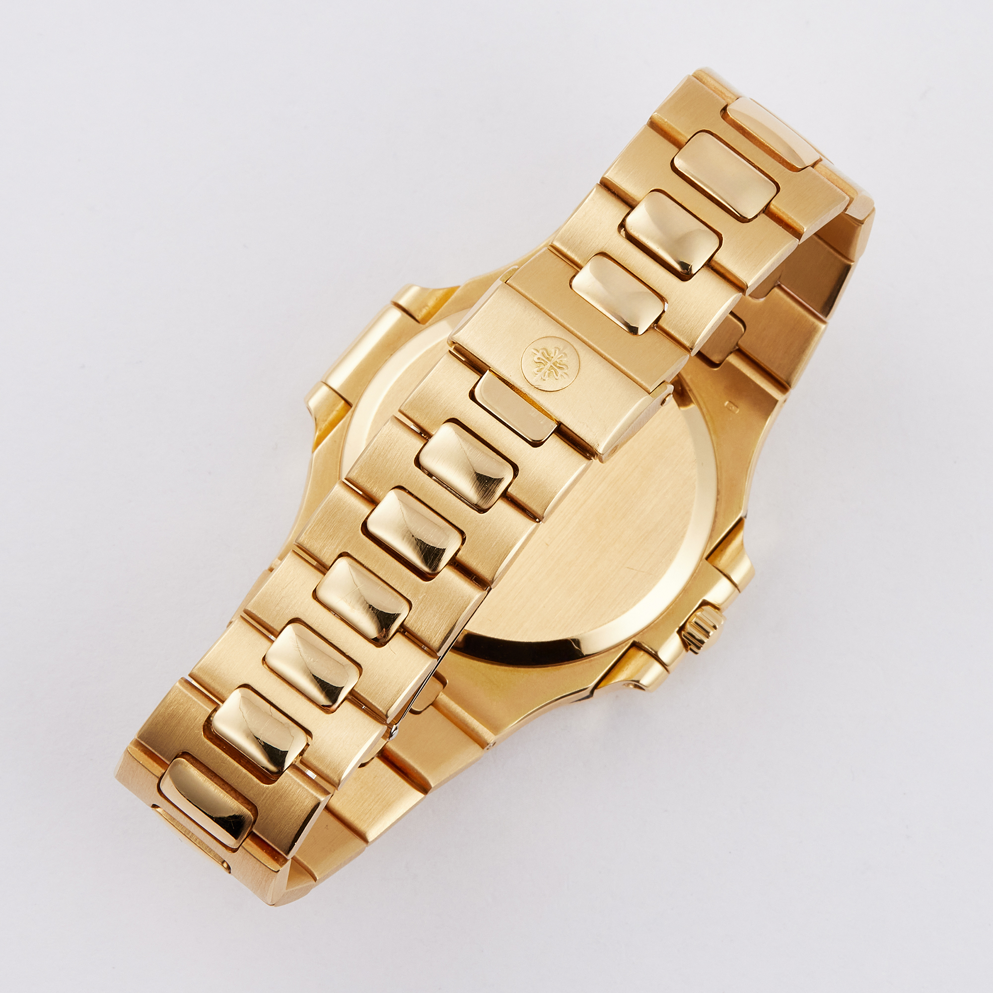 Vintage Nautilus Yellow Gold Diamond Black Dial 40mm Product Image 10