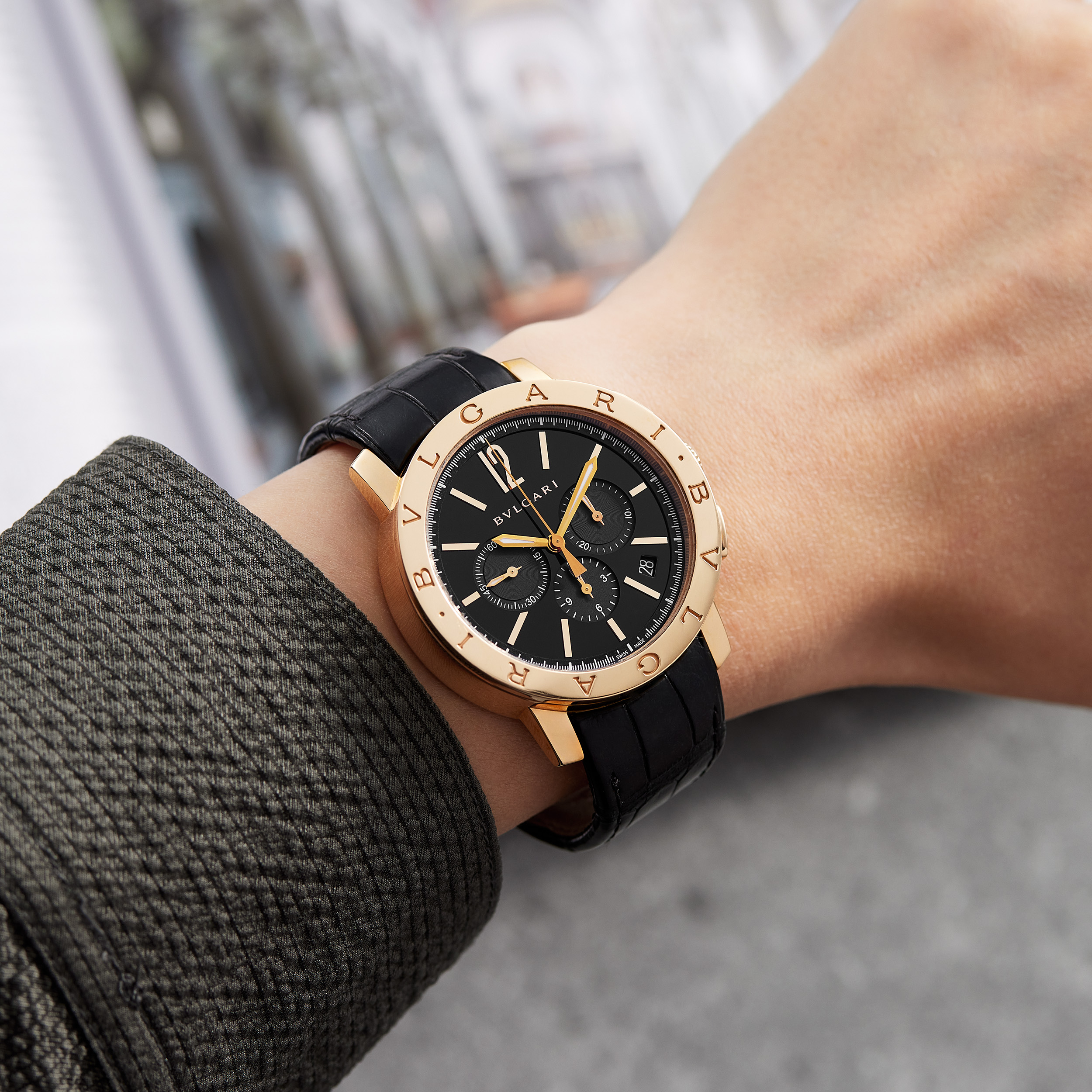 Bulgari Velocissimo Chronograph Rose Gold Black Dial 41mm Product Image 11