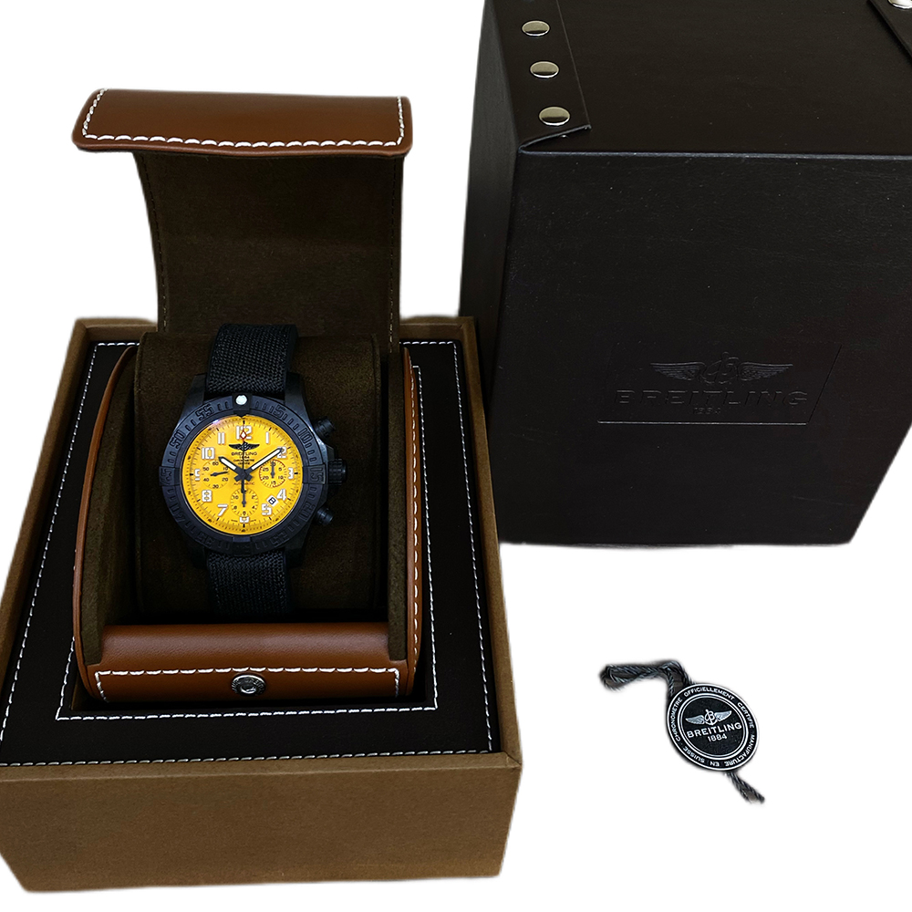 Avenger Hurricane Titaplast Yellow Dial 45mm Product Image 7