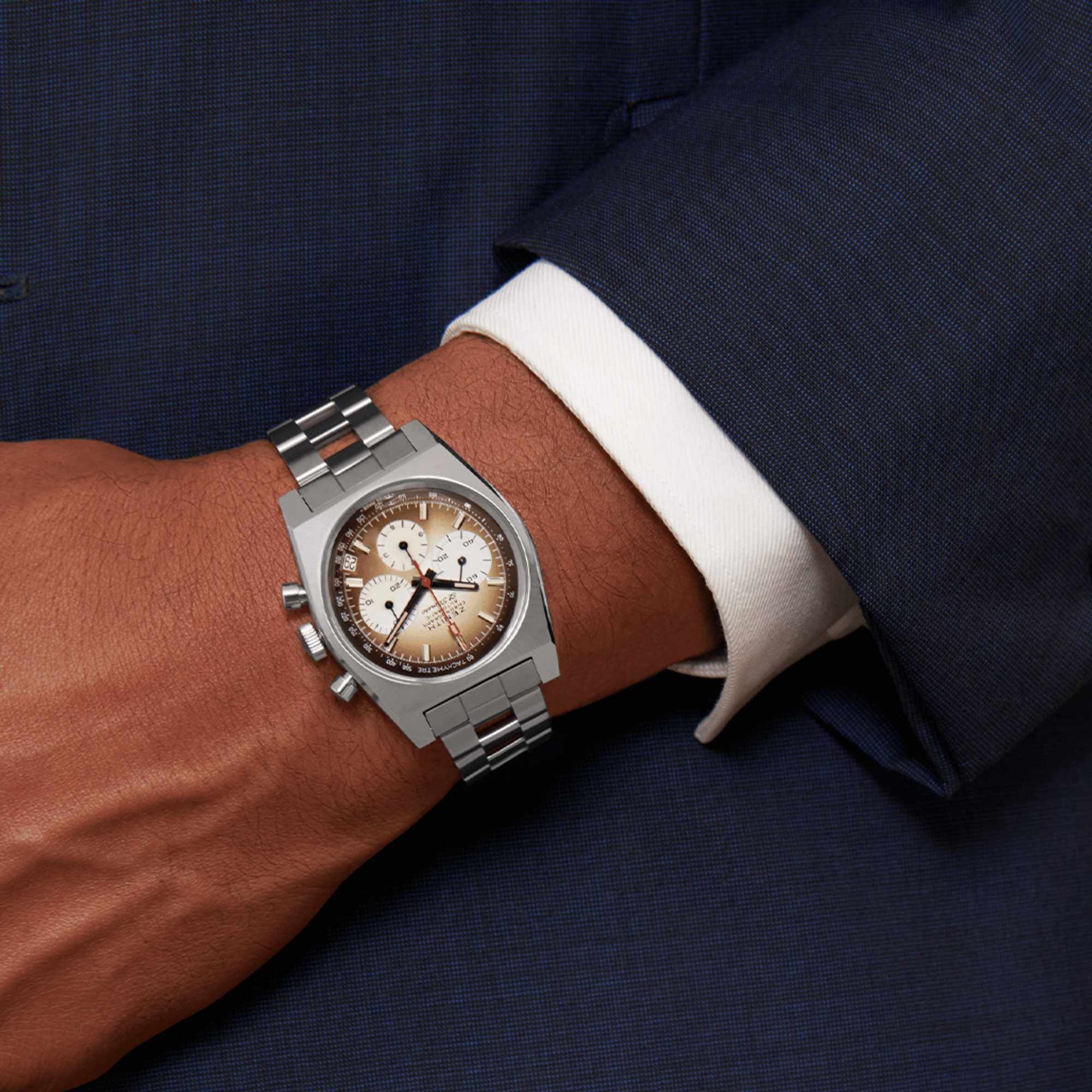 Chronomaster Revival Steel Brown Dial 37mm Product Image 4