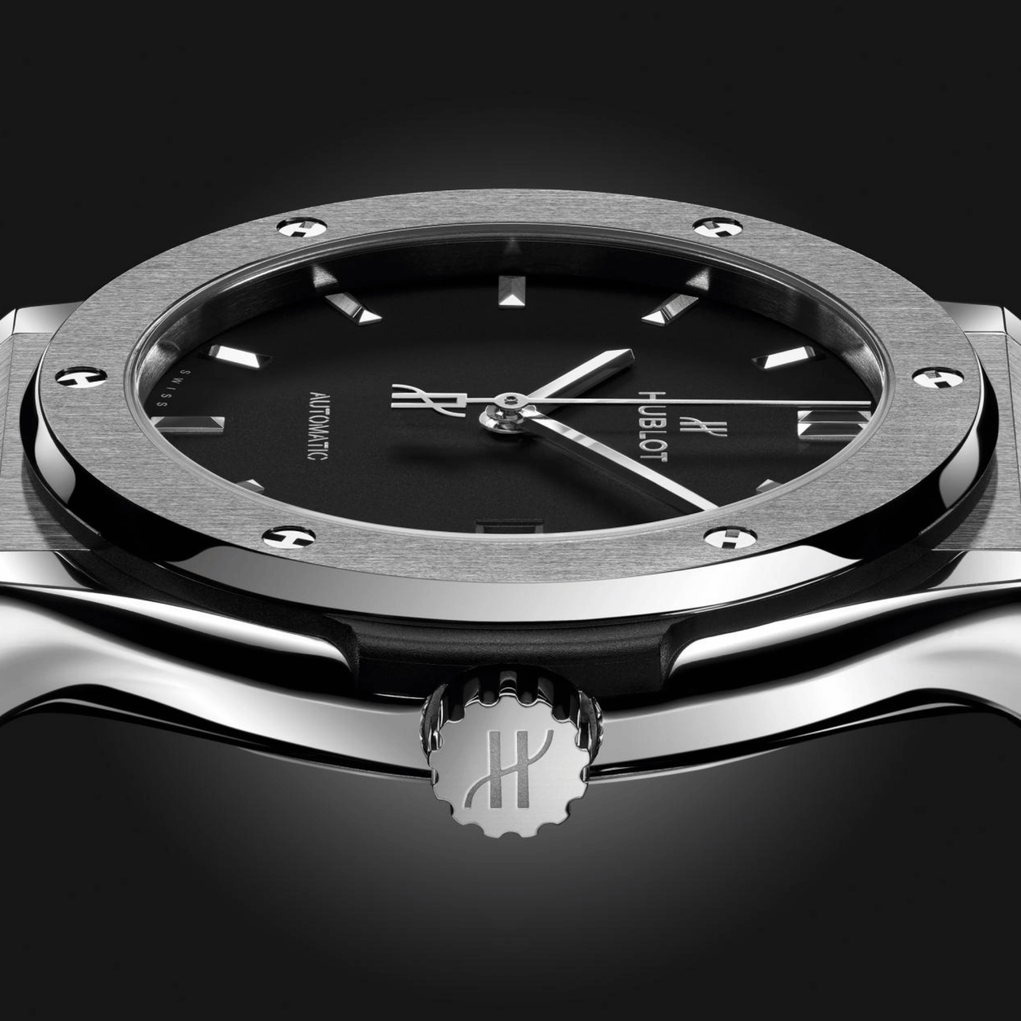 Classic Fusion Titanium Black Dial 42mm Product Image 4