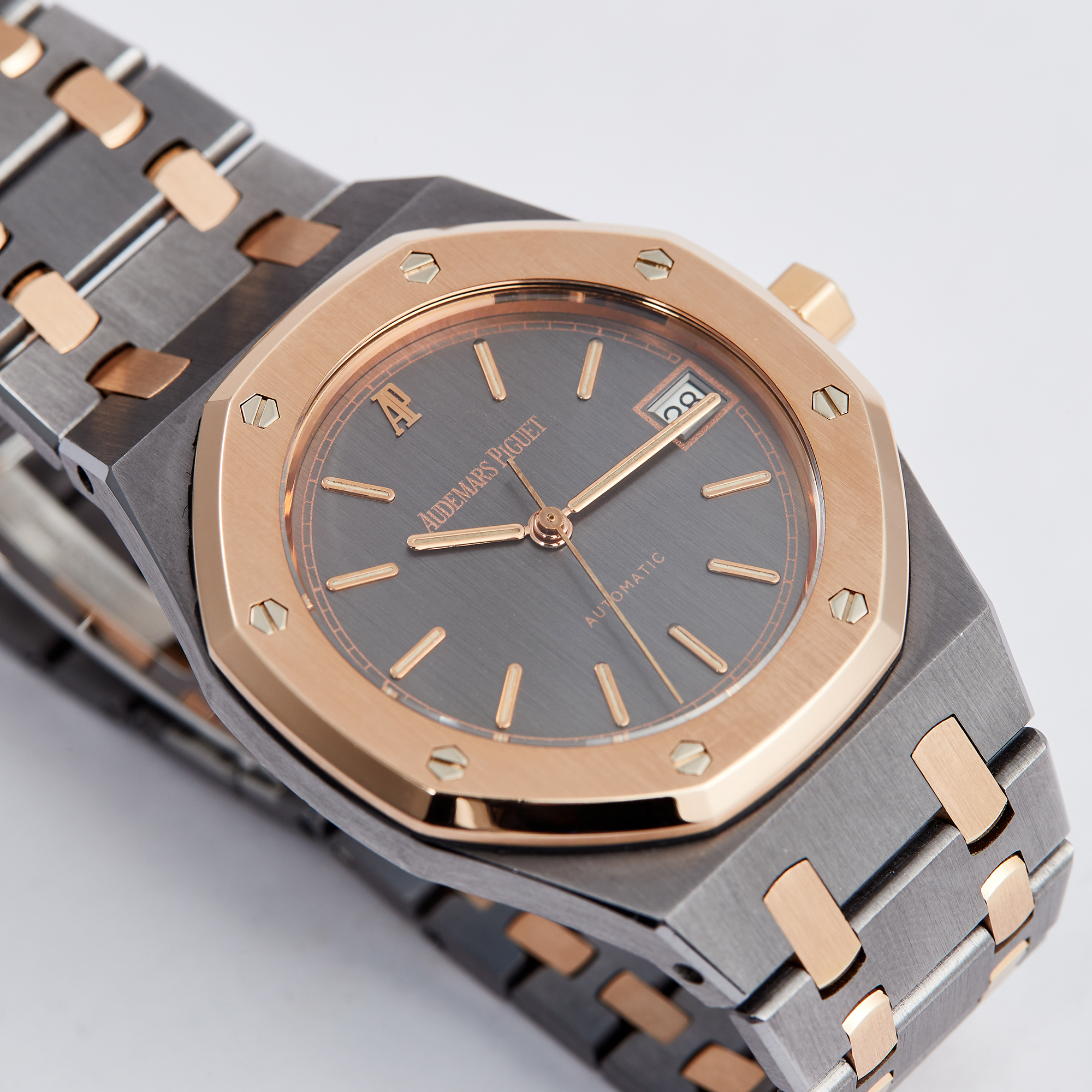 Royal Oak Tantalum & Rose Gold Grey Dial 36mm Product Image 2