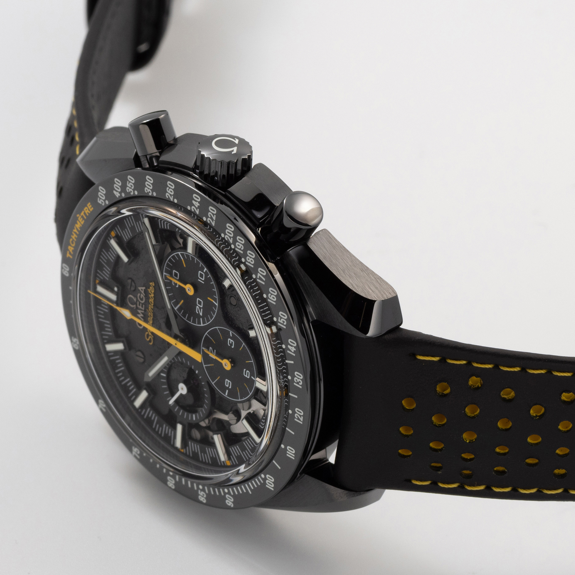 Speedmaster Moonwatch "Dark Side of the Moon" Apollo 8 Ceramic Black Dial 44mm Product Image 3