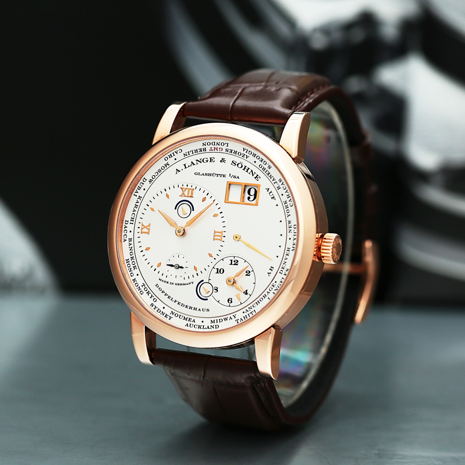 Lange 1 Timezone Rose Gold Silver Dial 41mm Product Image 2