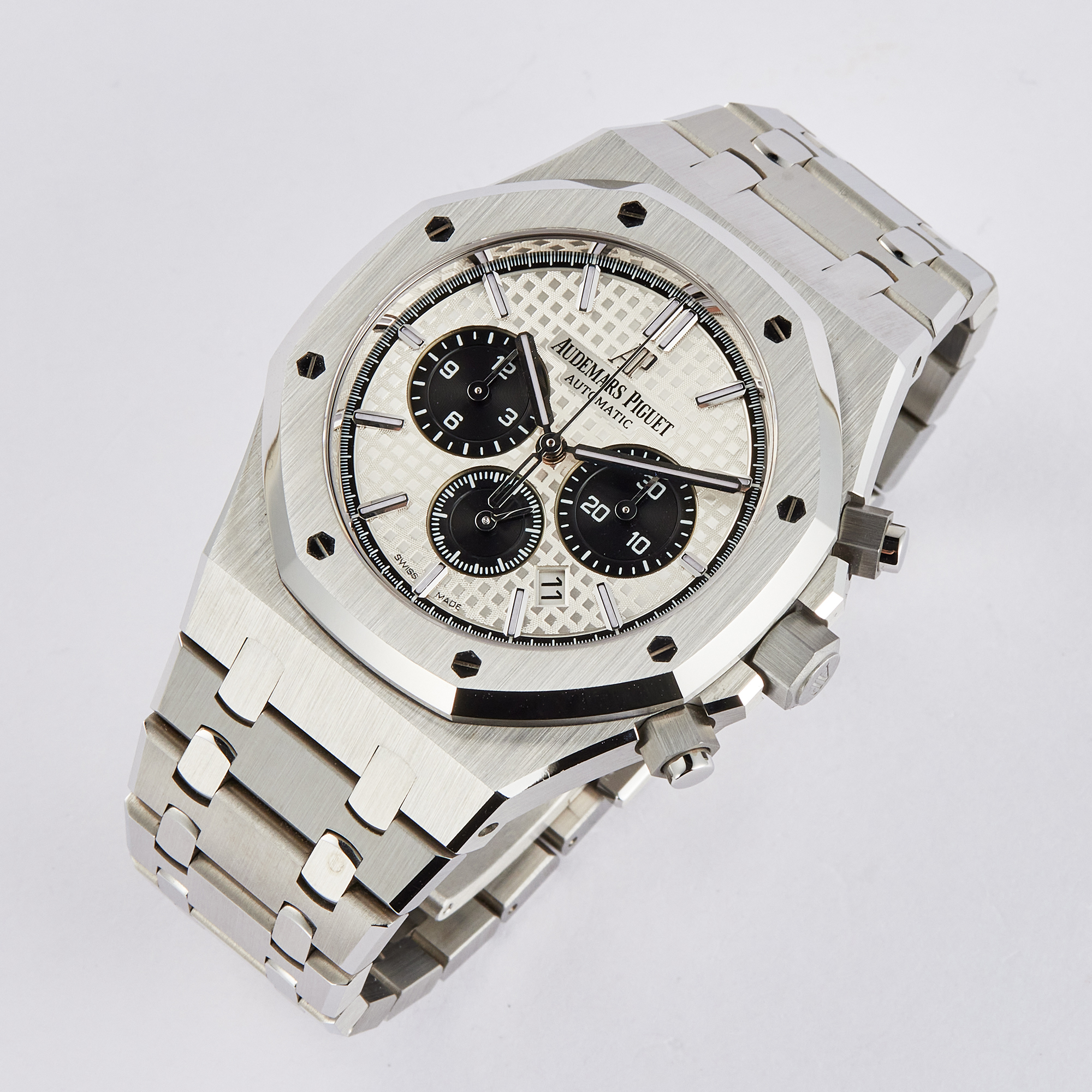 Royal Oak Selfwinding Chronograph Steel Silver Dial 41mm Product Image 1