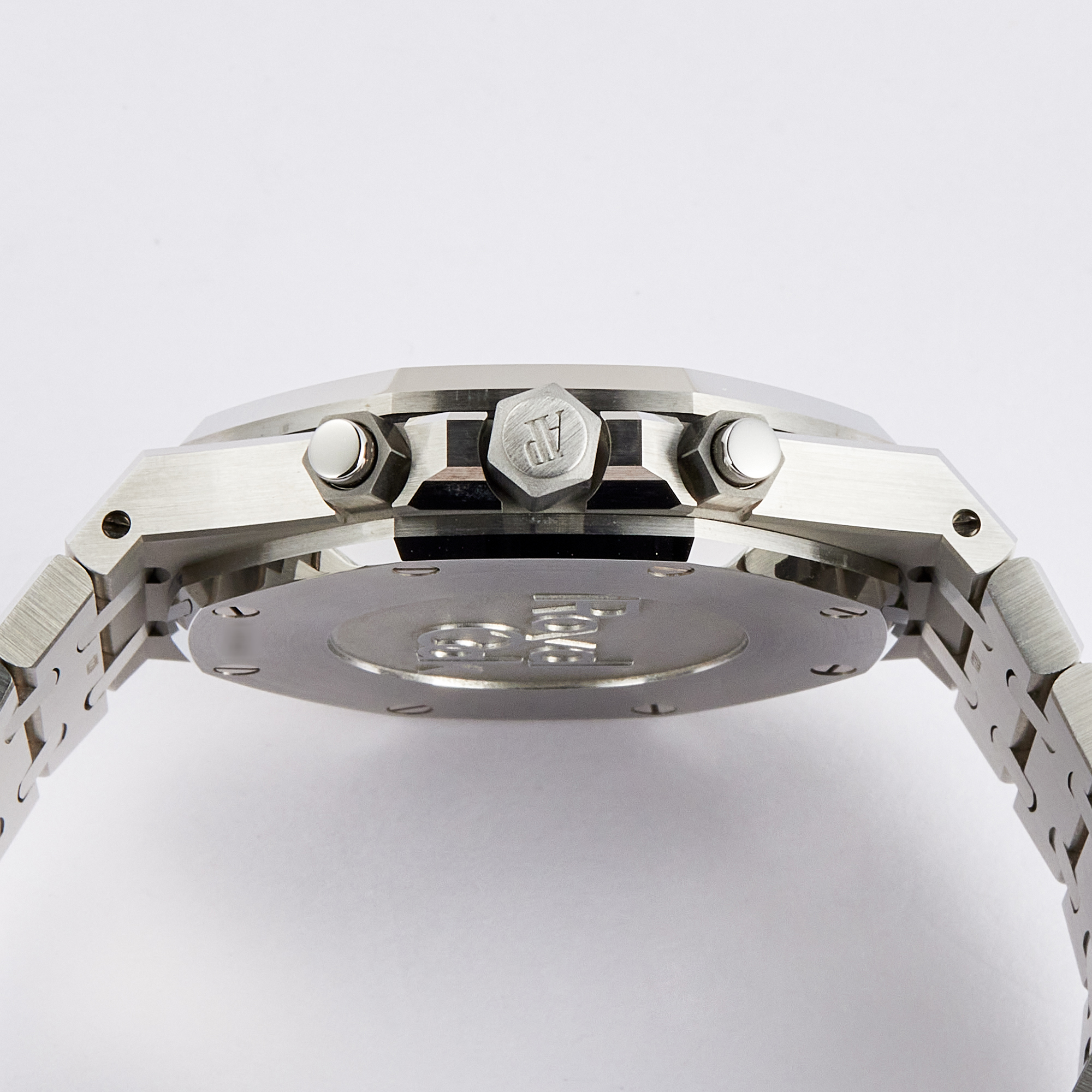 Royal Oak Selfwinding Chronograph Steel Silver Dial 41mm Product Image 5