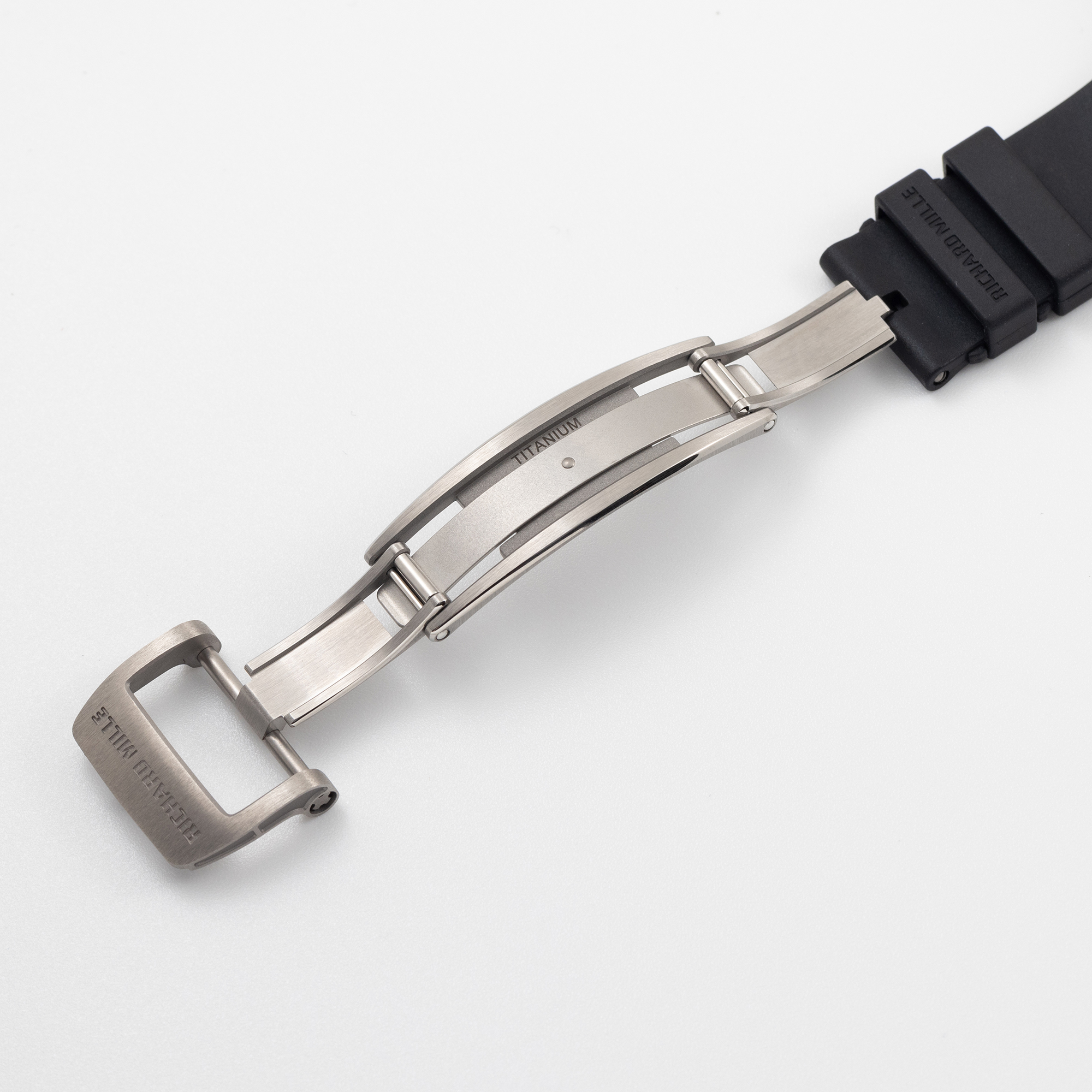 RM65-01 Ti Product Image 6