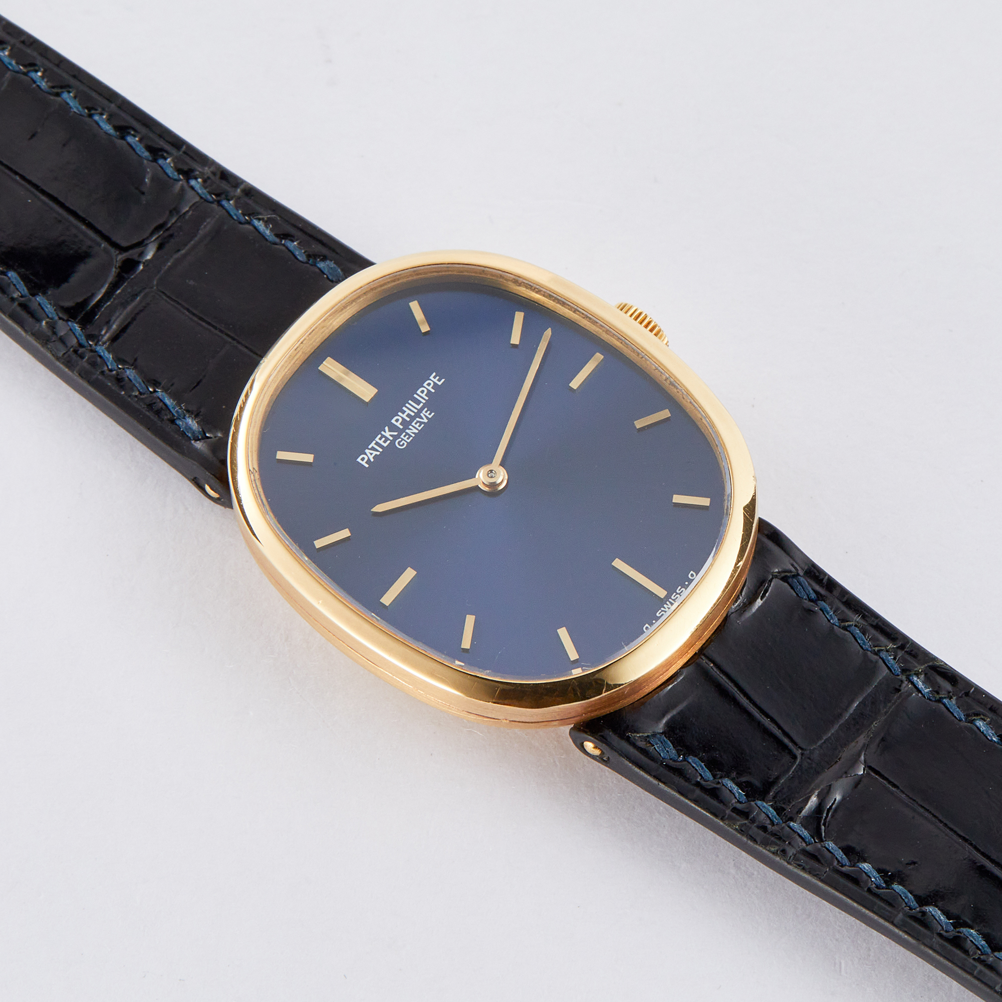 Vintage Ellipse Yellow Gold Blue Dial 27mm Product Image 1