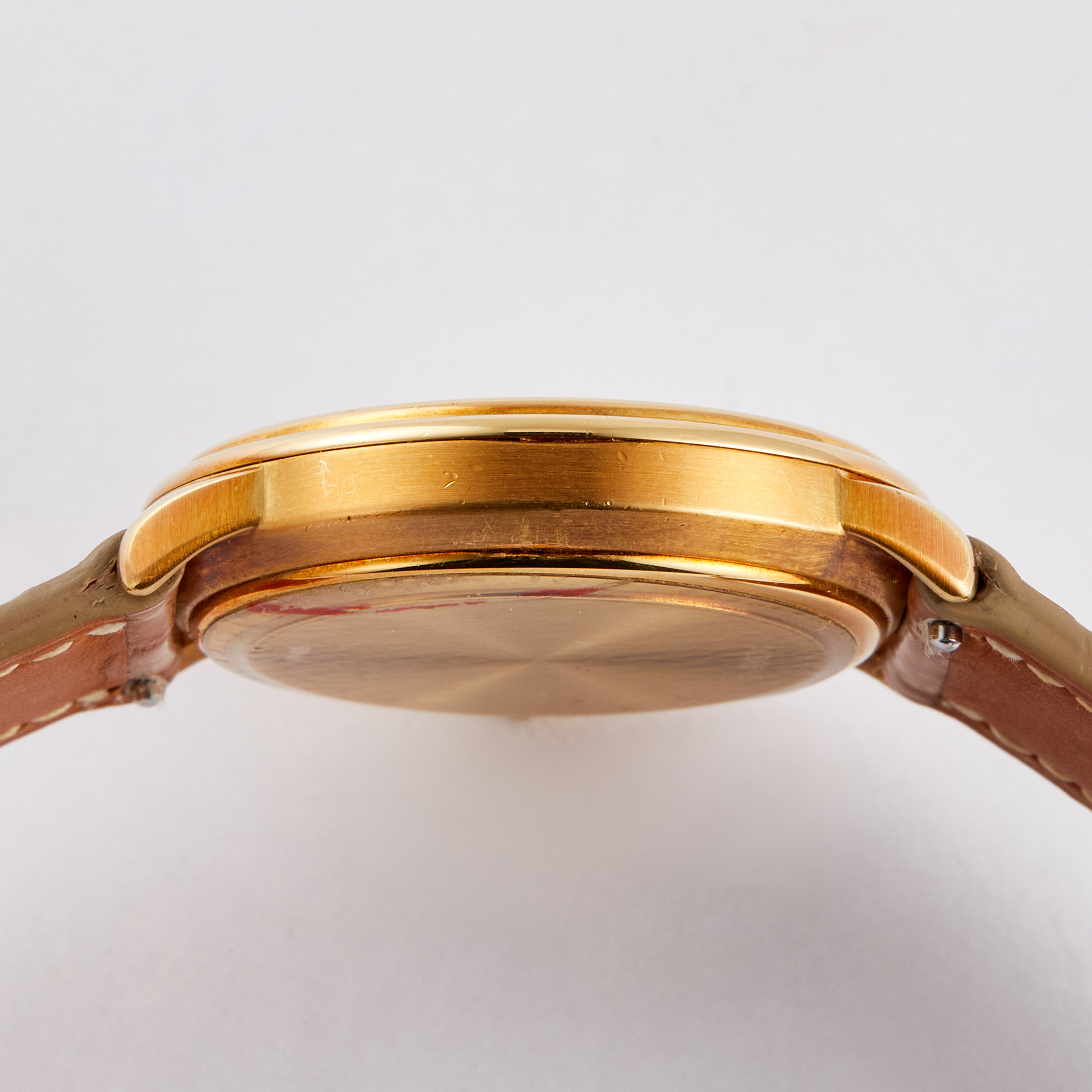 Jules Audemars Dual Time Yellow Gold White Dial 36mm Product Image 5