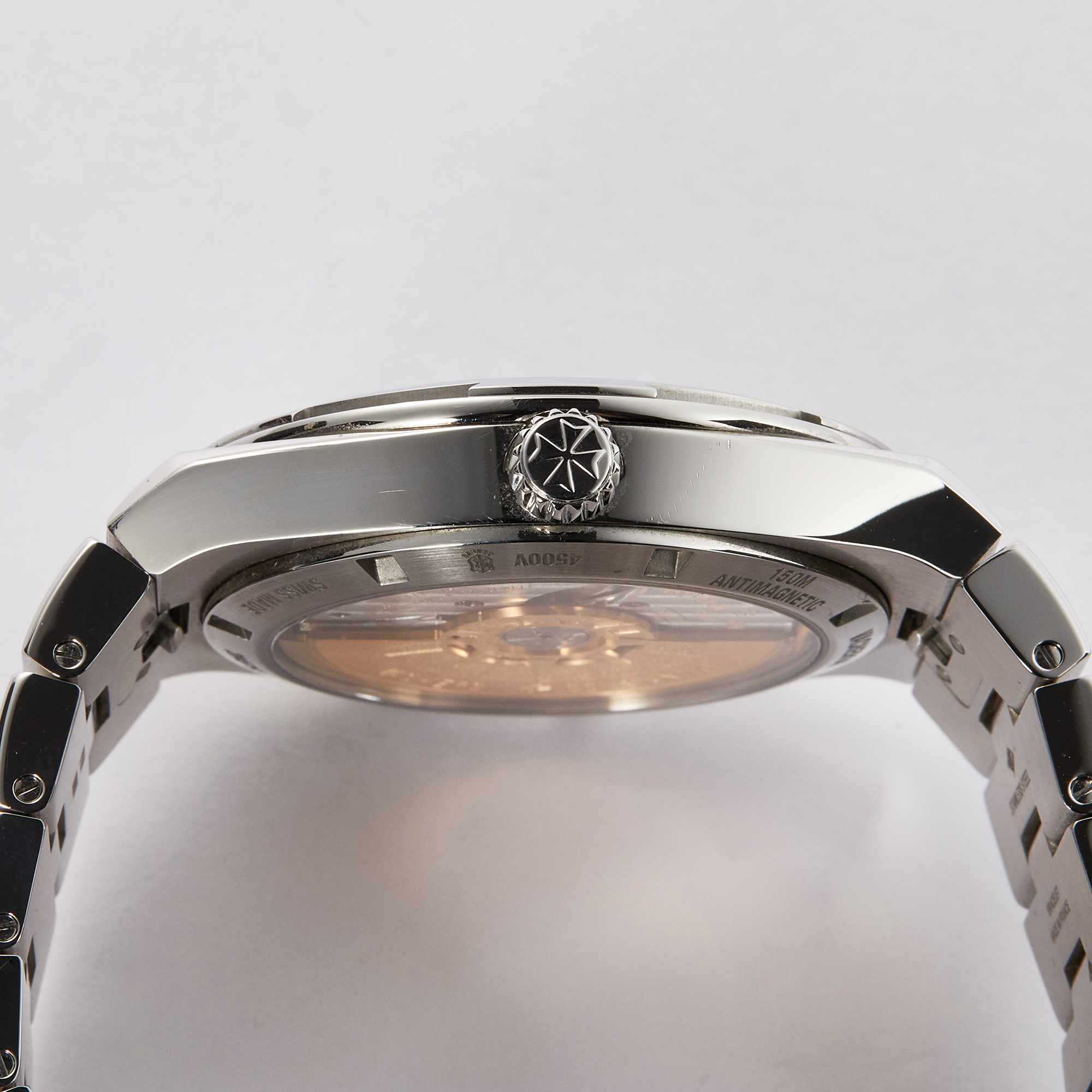 Overseas Date Steel Black Dial 41mm Product Image 2